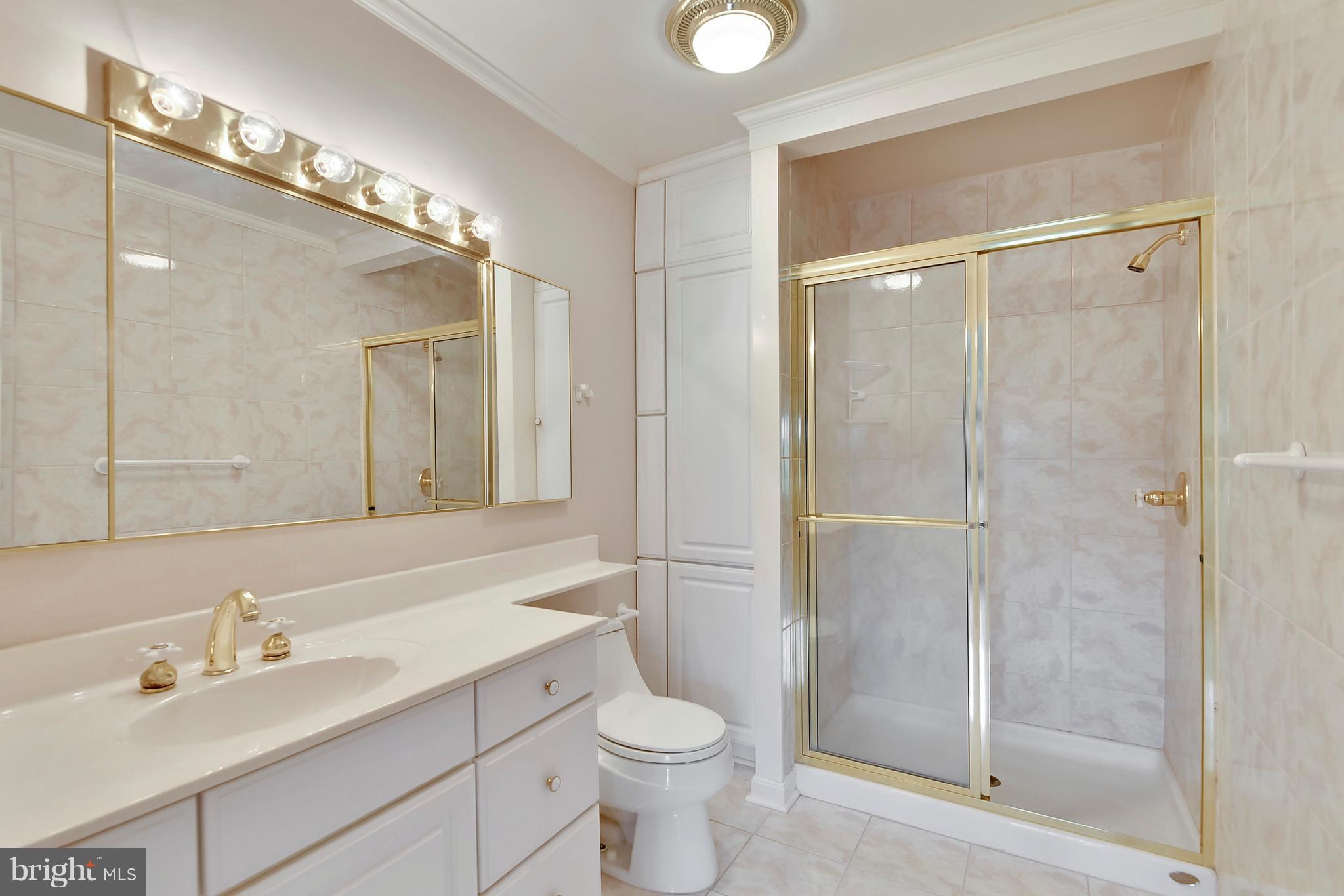 BEDFORDSHIRE - Residential