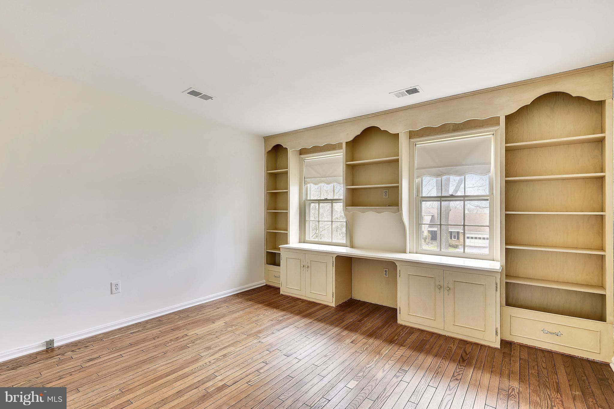 BEDFORDSHIRE - Residential