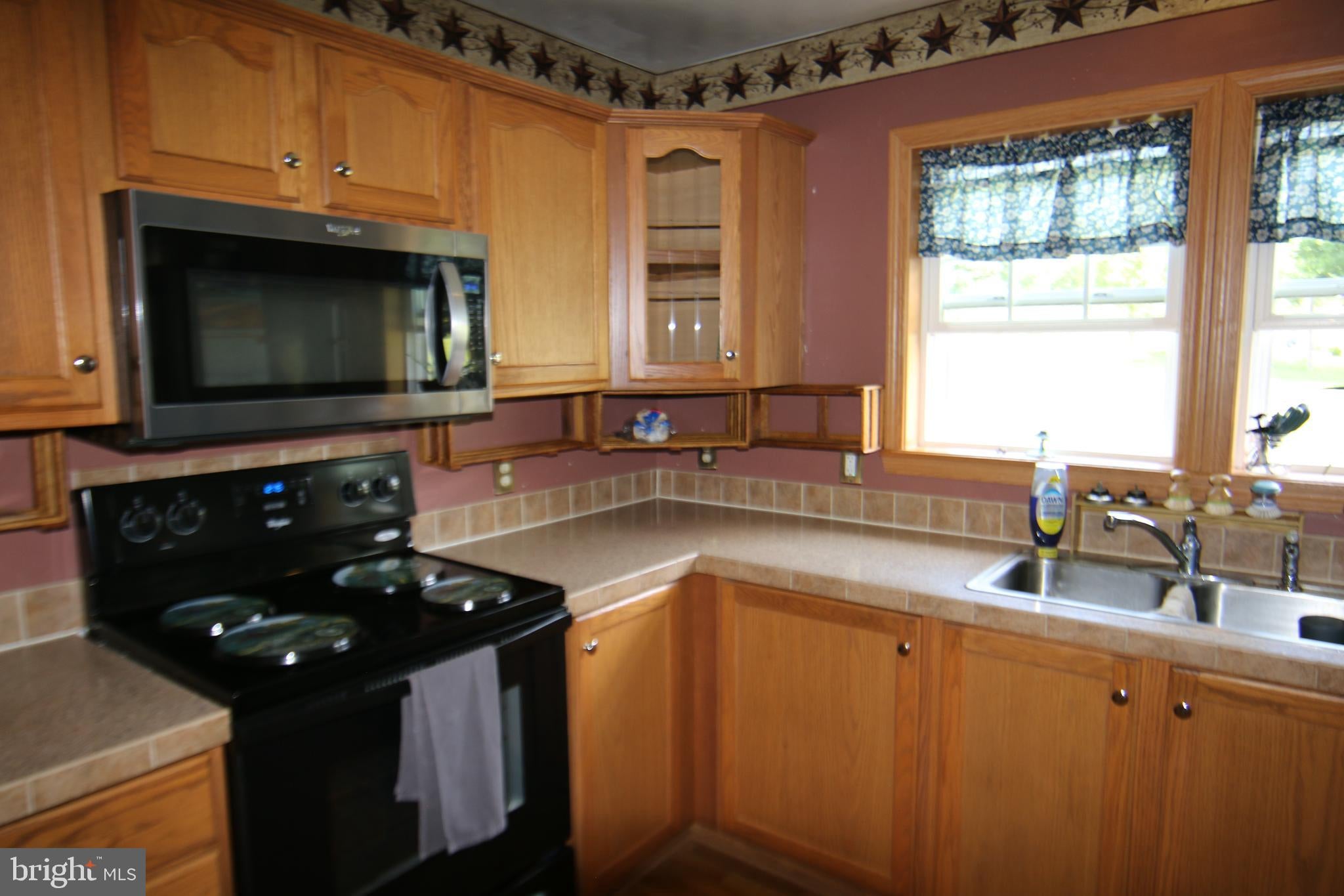 2151 PARKWAY WEST