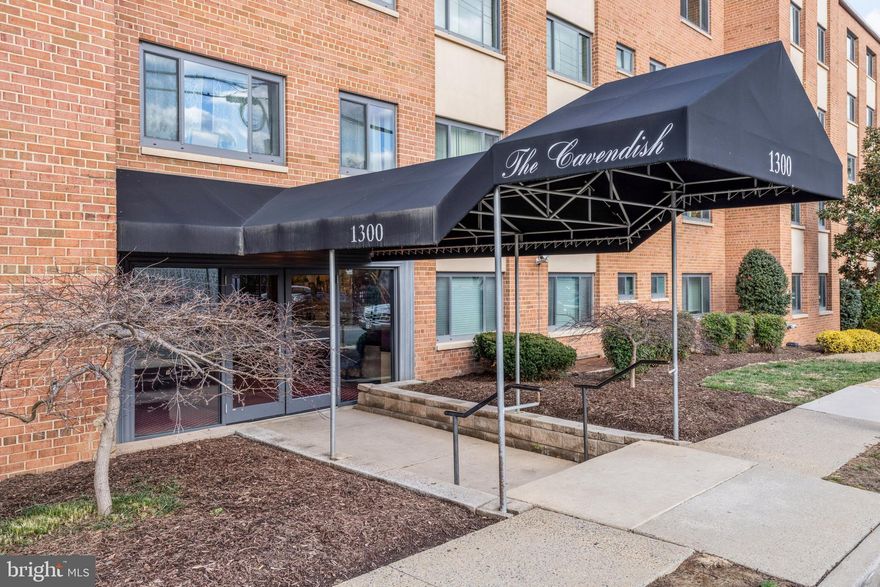 Spacious 728-square-foot with plenty of natural light.  Recently renovated bathroom, updated windows, and an updated kitchen.  Major highlight: top floor unit (completely avoid the constant noise from not having a unit above you) and an amazing view (this unit is faced away from the main street, provides the best view out of all the units in the building).  
 Condo fees cover ALL utilities (gas, electric, water).  The Cavendish offers a host of amenities, including on-site laundry facilities, on-site management, a swimming pool, a bike room, a spacious parking lot with ample parking for residents and guests, 2 parking spots are available if there are 2 drivers living in the unit, and a security system provides peace of mind for residents.
It’s in an amazing part of town.  You’re in walking distance to the Metro, Pentagon City Mall, and Amazon HQ. You’re also just minutes away from downtown DC, Georgetown, National Mall, Pentagon Mall, Crystal City, Reagan National Airport, and several parks/rec centers for leisure and fitness activities.  The surrounding area (Pentagon Row and others) offers a vibrant lifestyle with numerous shops, restaurants, and grocery stores within walking distance.