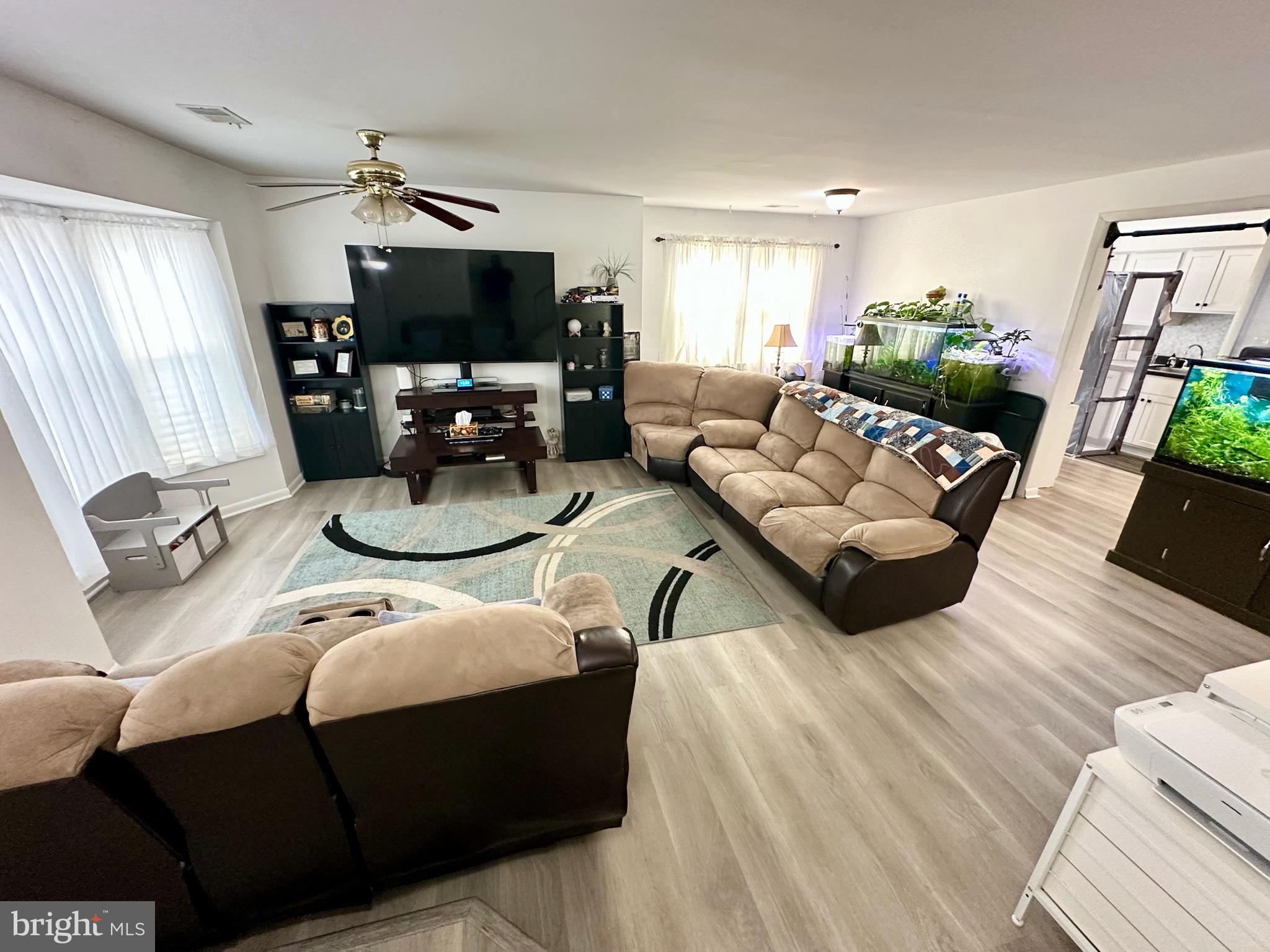 GREENFIELDS - Residential