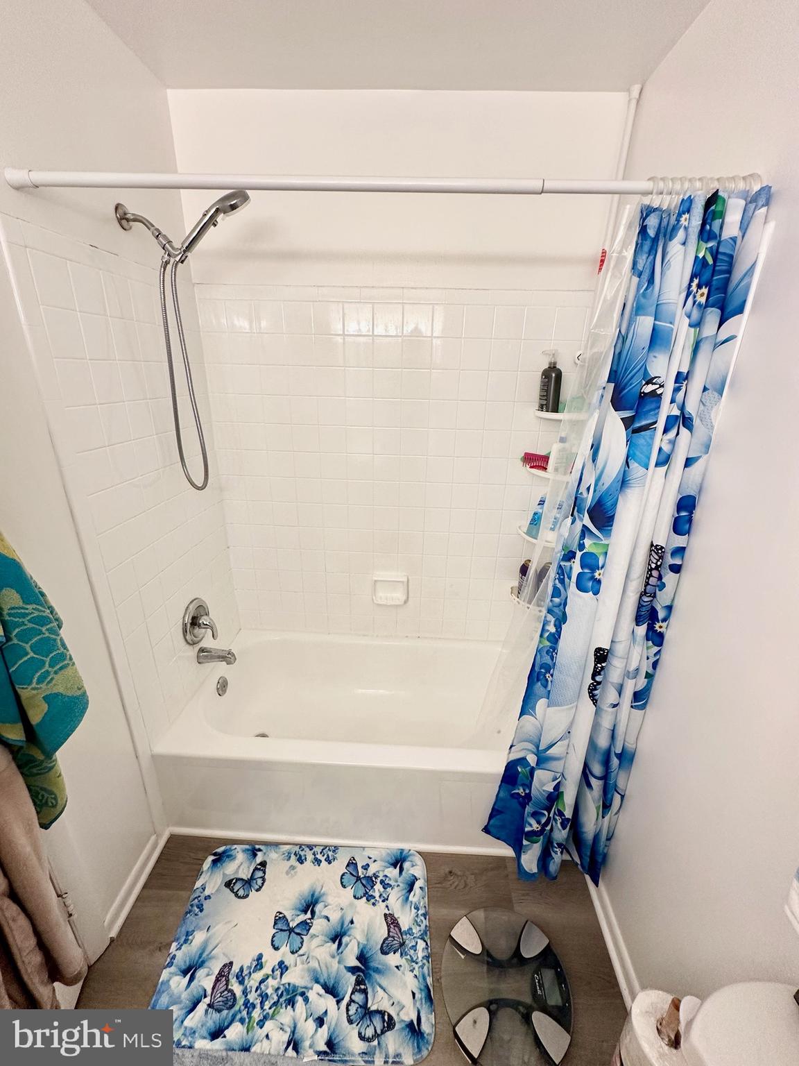 GREENFIELDS - Residential