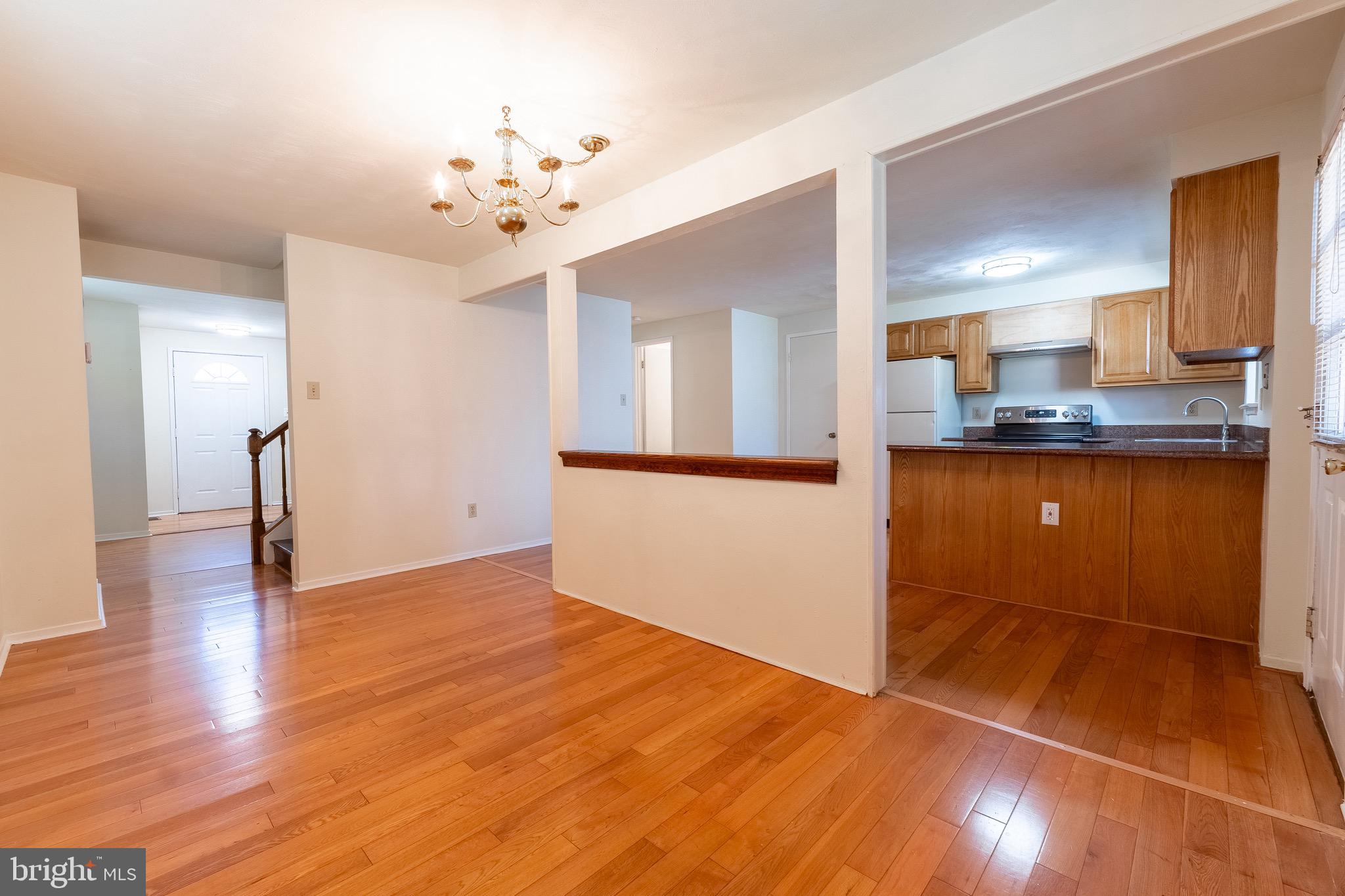 FALLSREACH - Residential Lease