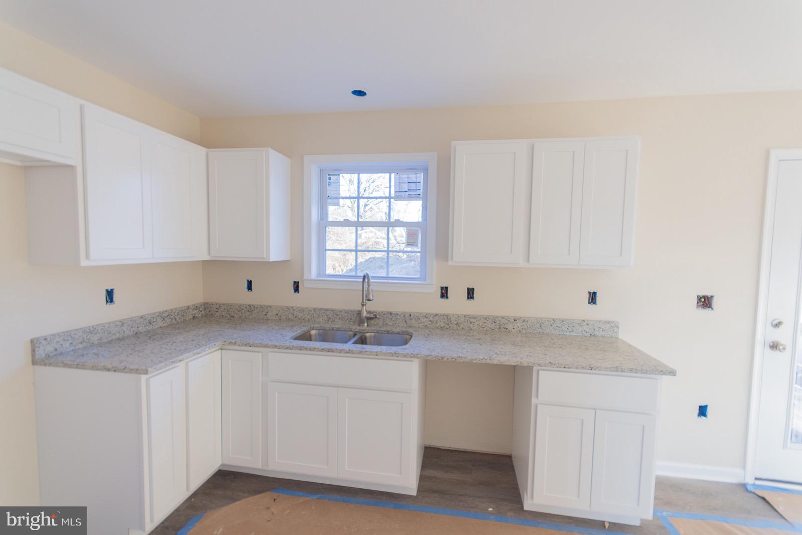 ELIZABETH STATION - Residential