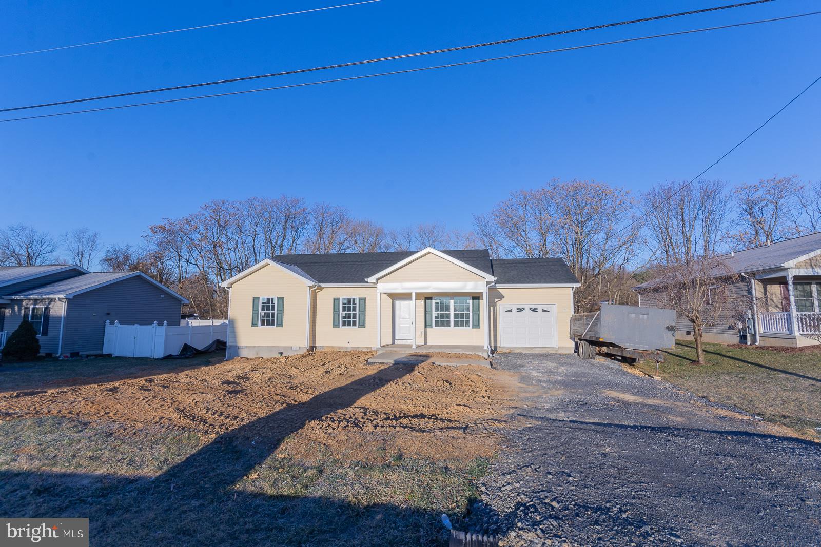 ELIZABETH STATION - Residential