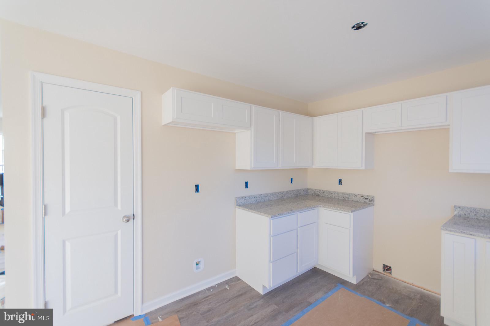 ELIZABETH STATION - Residential