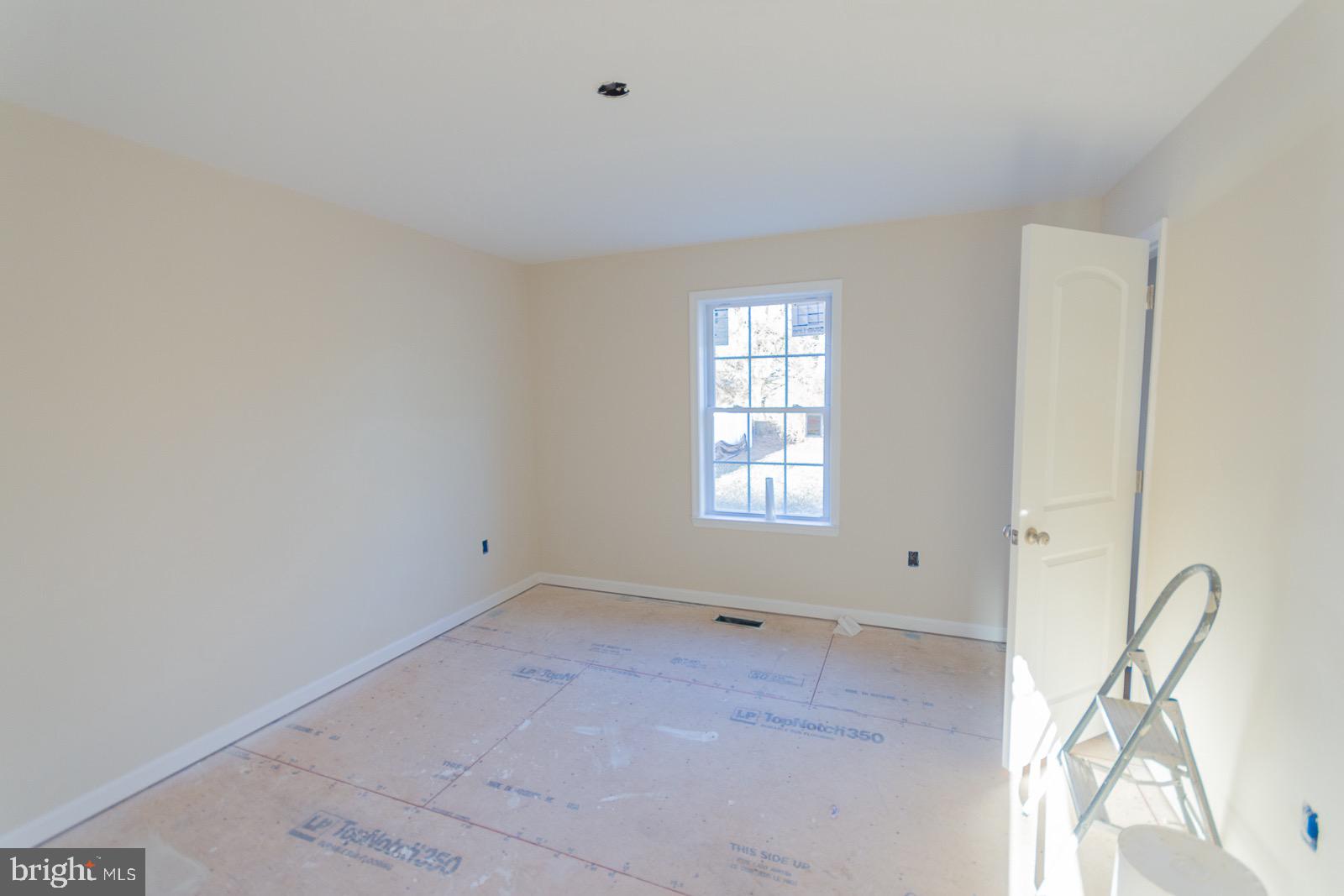 ELIZABETH STATION - Residential