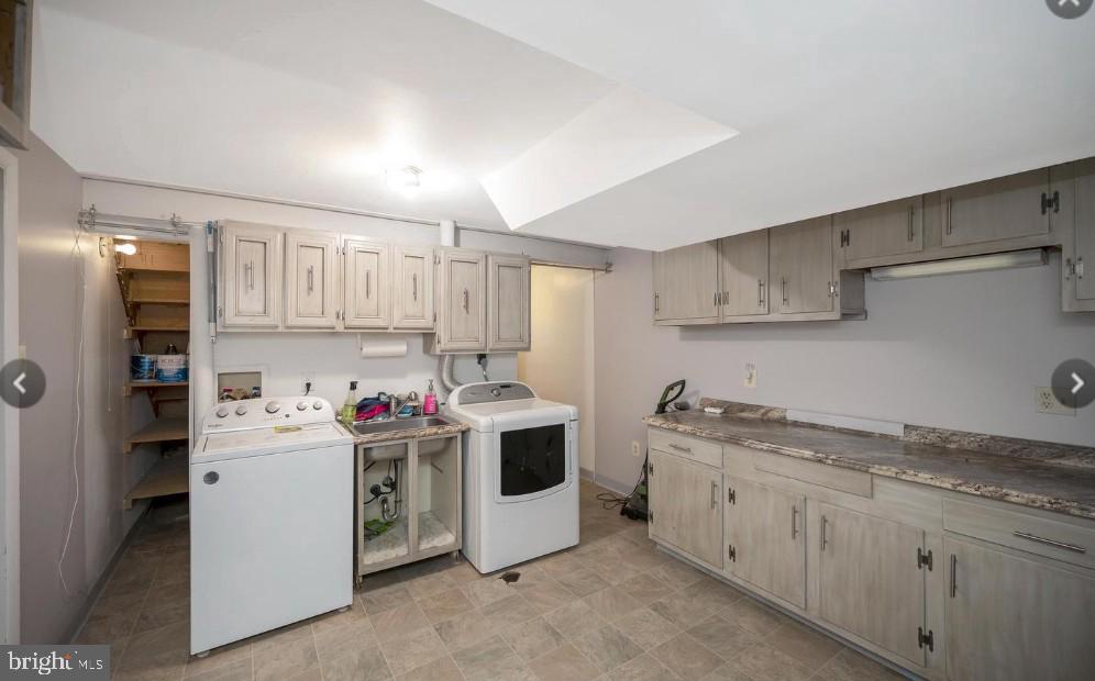 MONTICELLO FOREST - Residential Lease