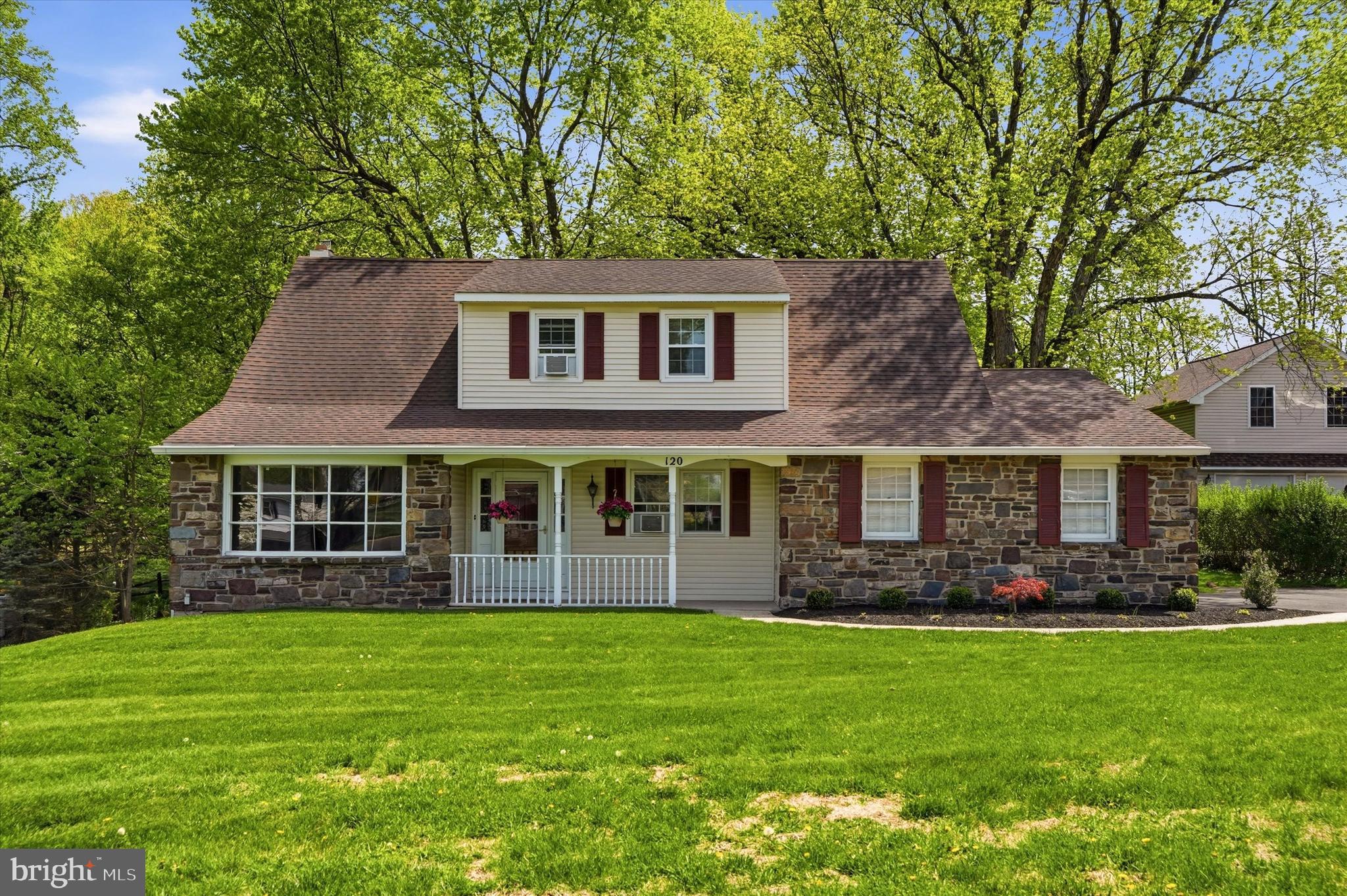 COLLEGE PARK - Residential