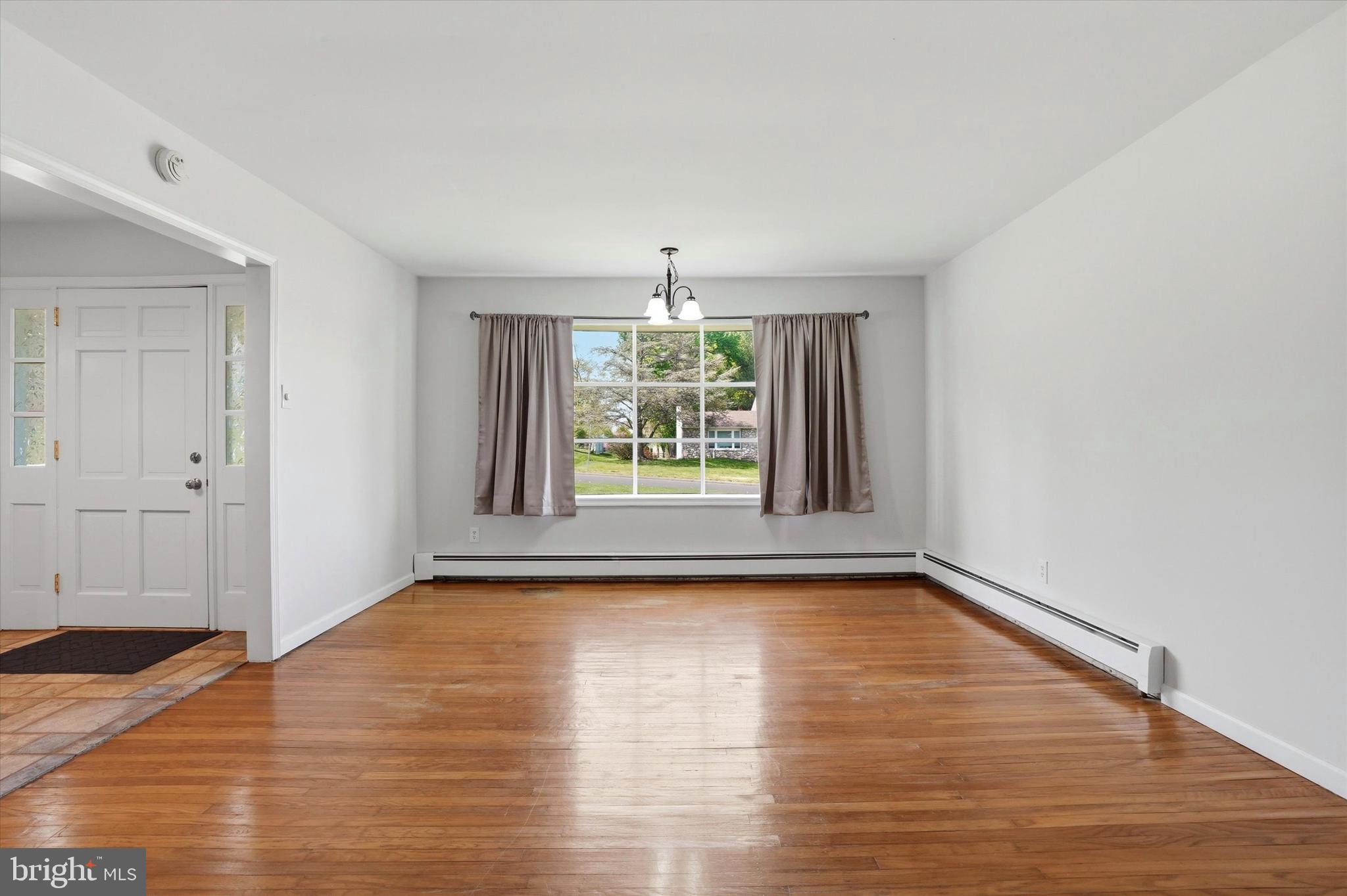 COLLEGE PARK - Residential