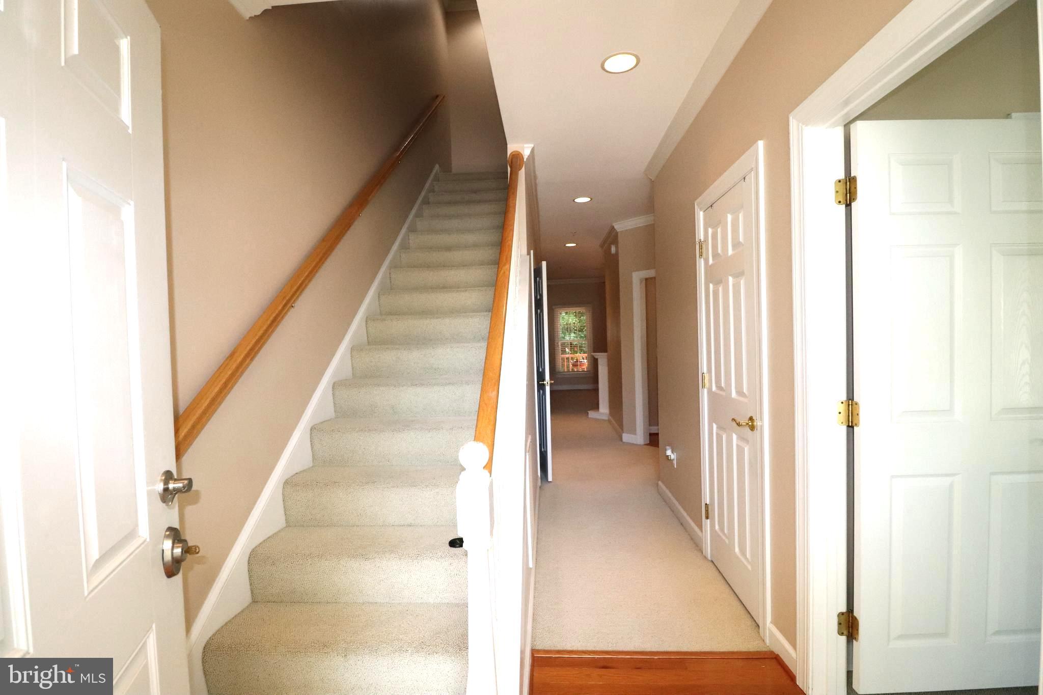 EASTON CLUB - Residential Lease