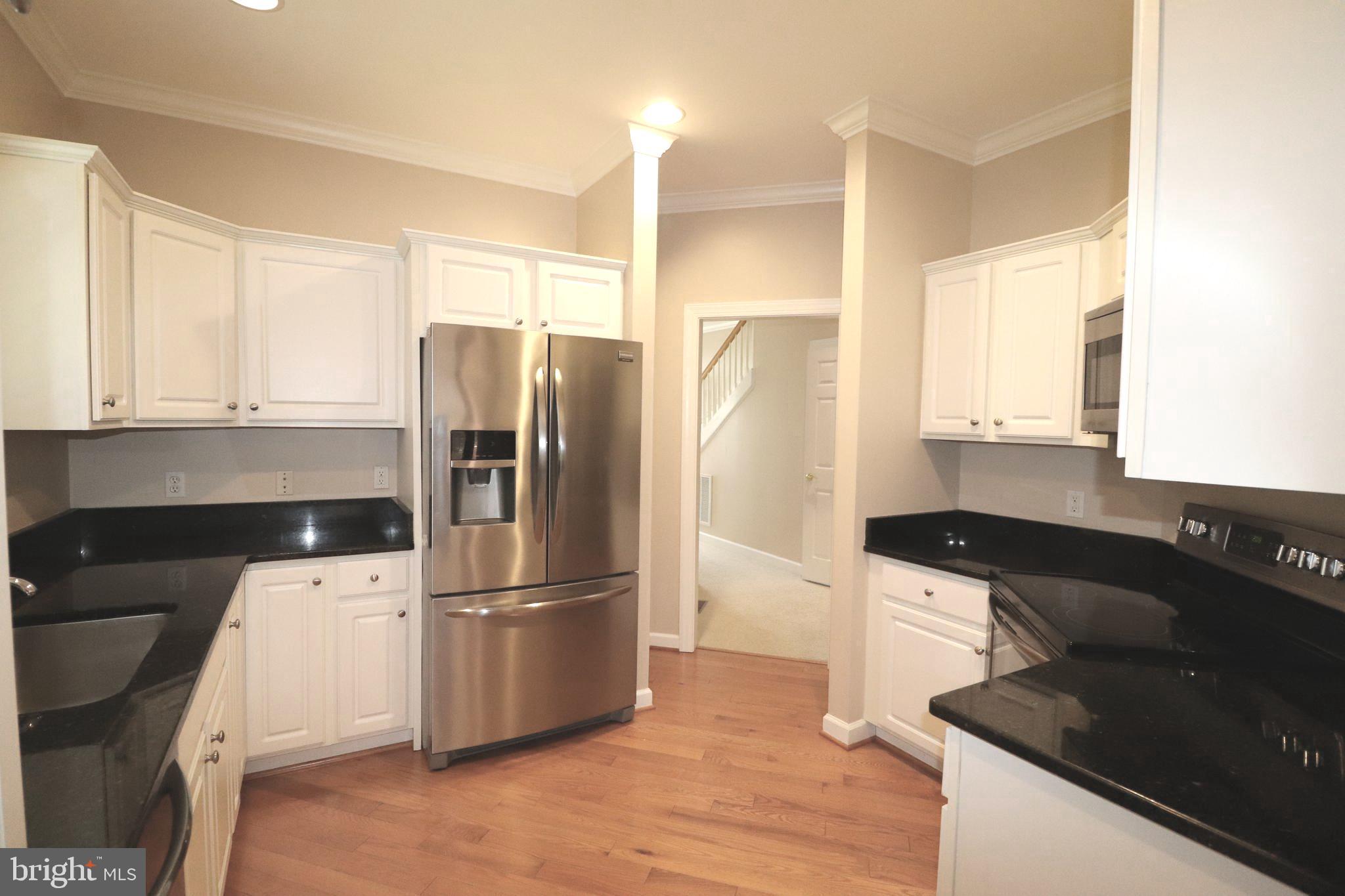 EASTON CLUB - Residential Lease