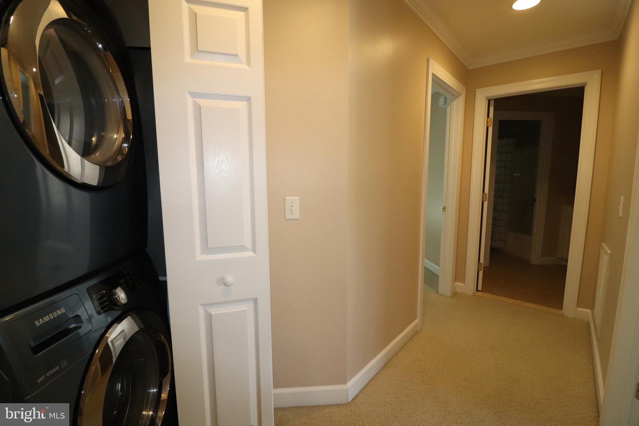 EASTON CLUB - Residential Lease