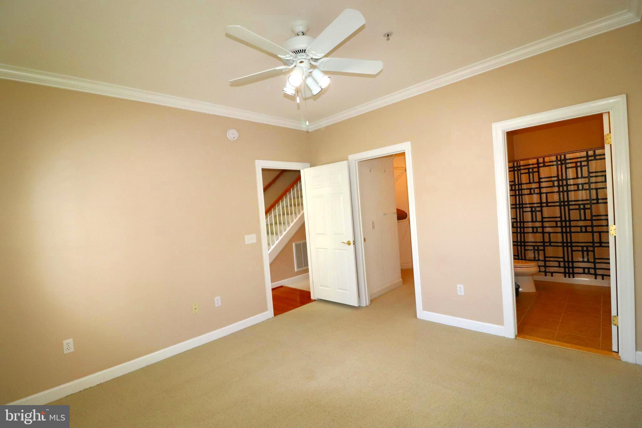 EASTON CLUB - Residential Lease