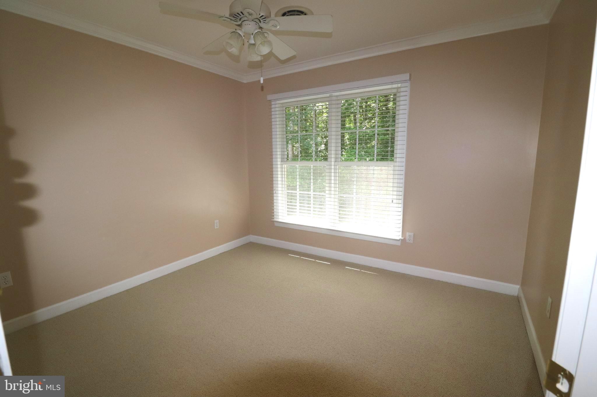 EASTON CLUB - Residential Lease