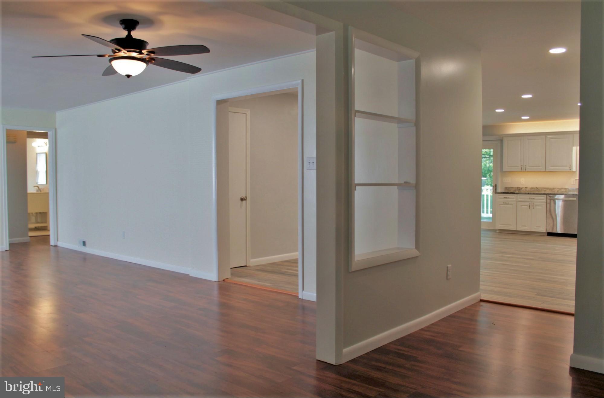 FOUNTAIN HEAD - Residential Lease