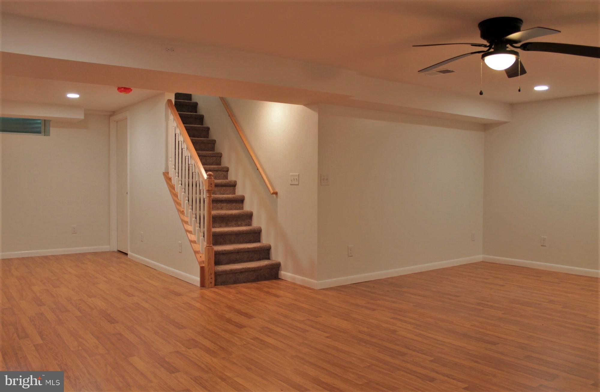 FOUNTAIN HEAD - Residential Lease