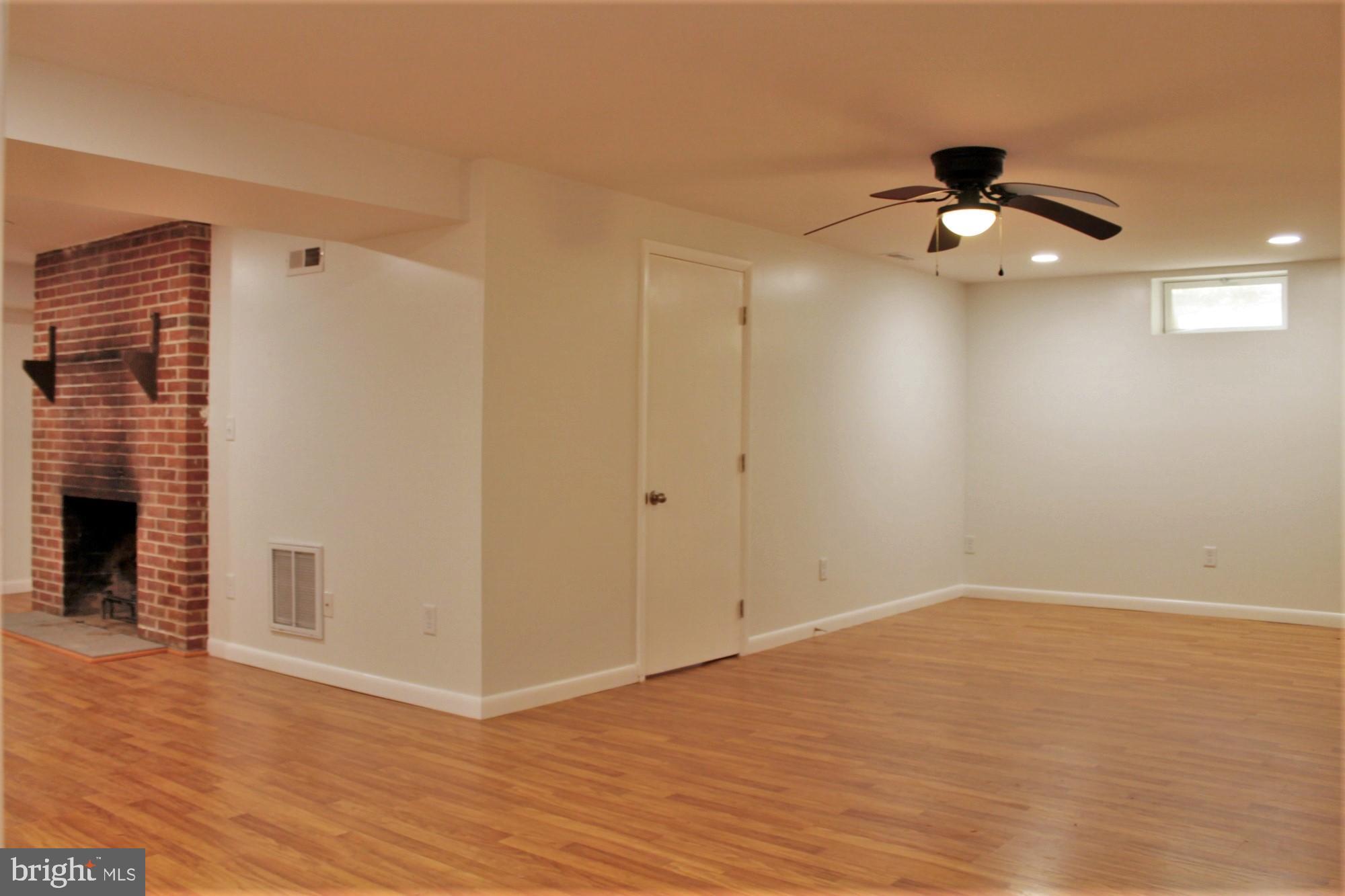 FOUNTAIN HEAD - Residential Lease