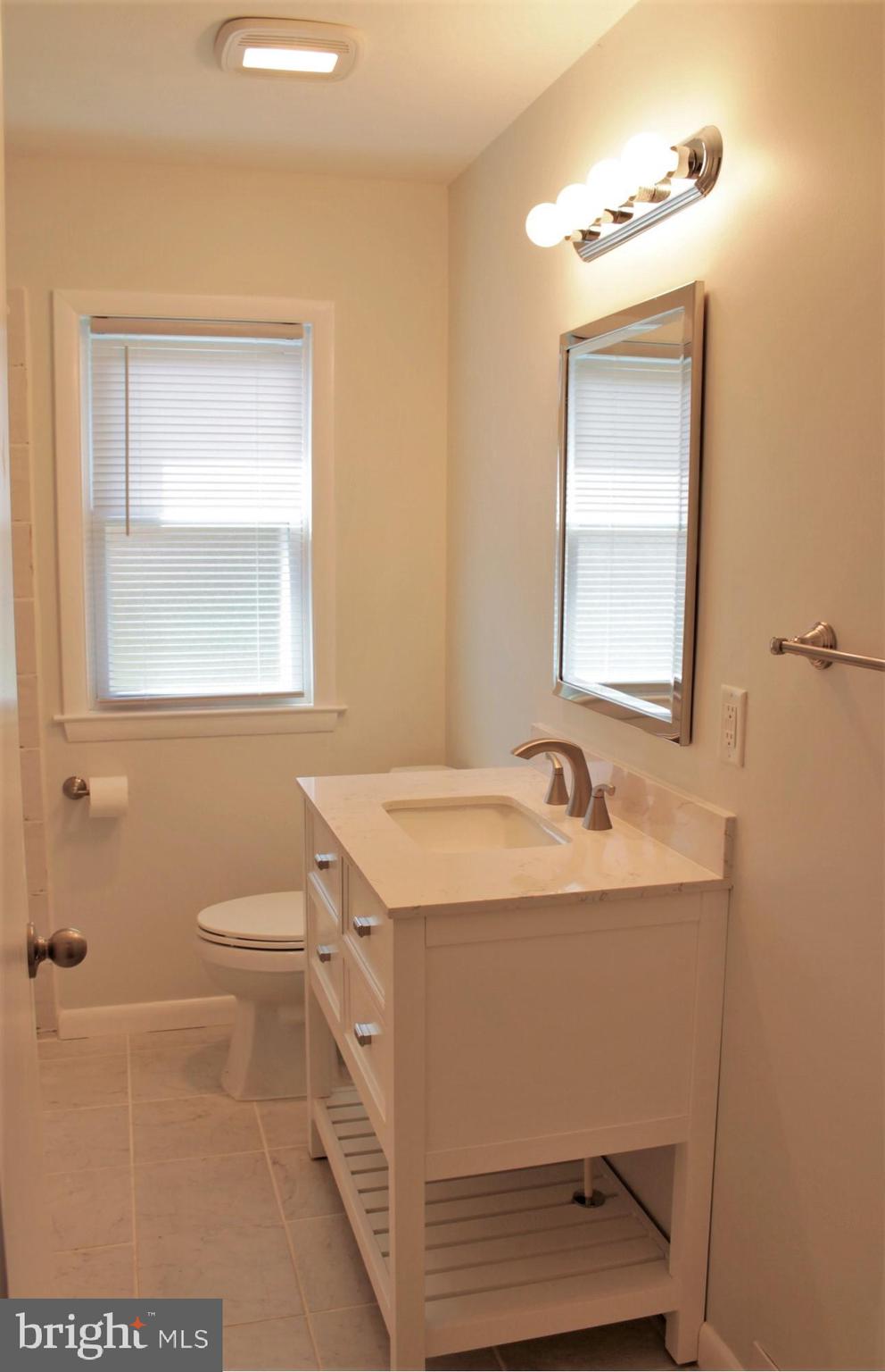 FOUNTAIN HEAD - Residential Lease