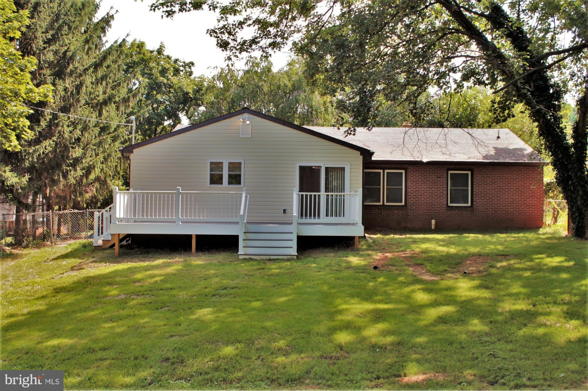 FOUNTAIN HEAD - Residential Lease