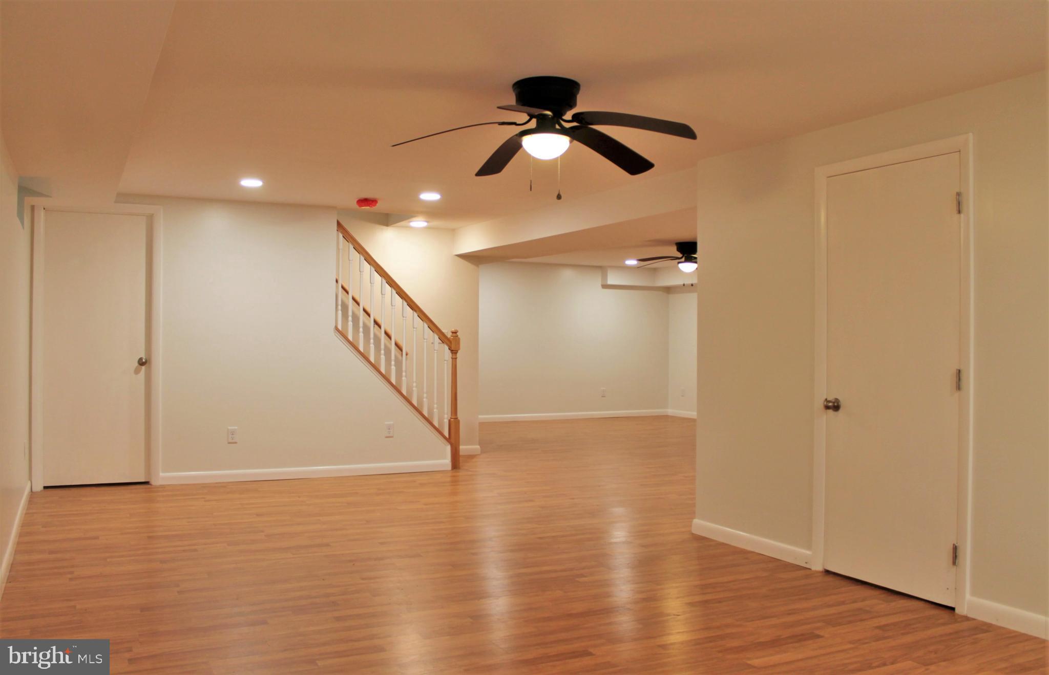 FOUNTAIN HEAD - Residential Lease