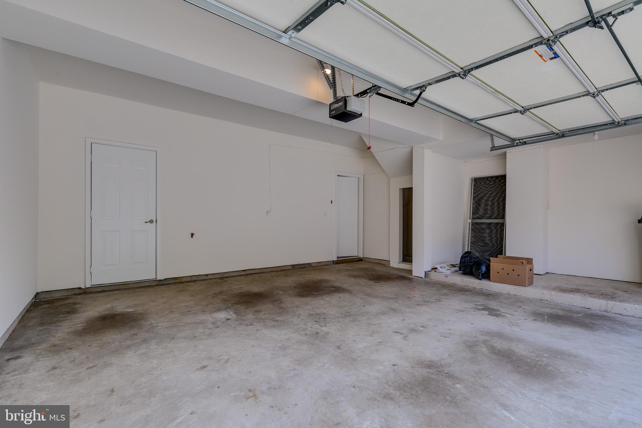 GUNSTON COMMONS - Residential