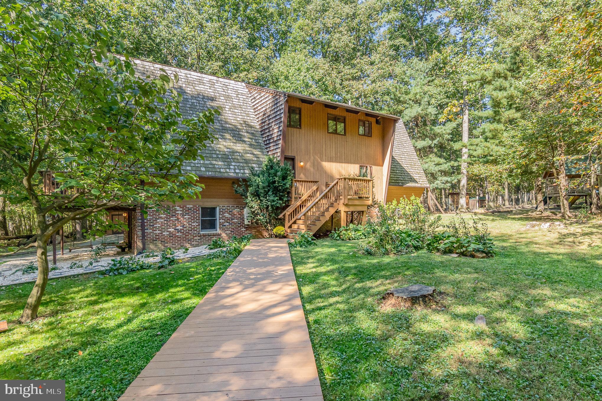 1152 RIDGE ROAD