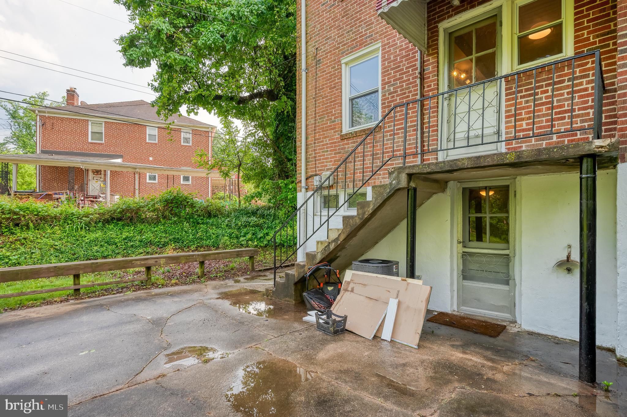 MOUNT WASHINGTON - Residential