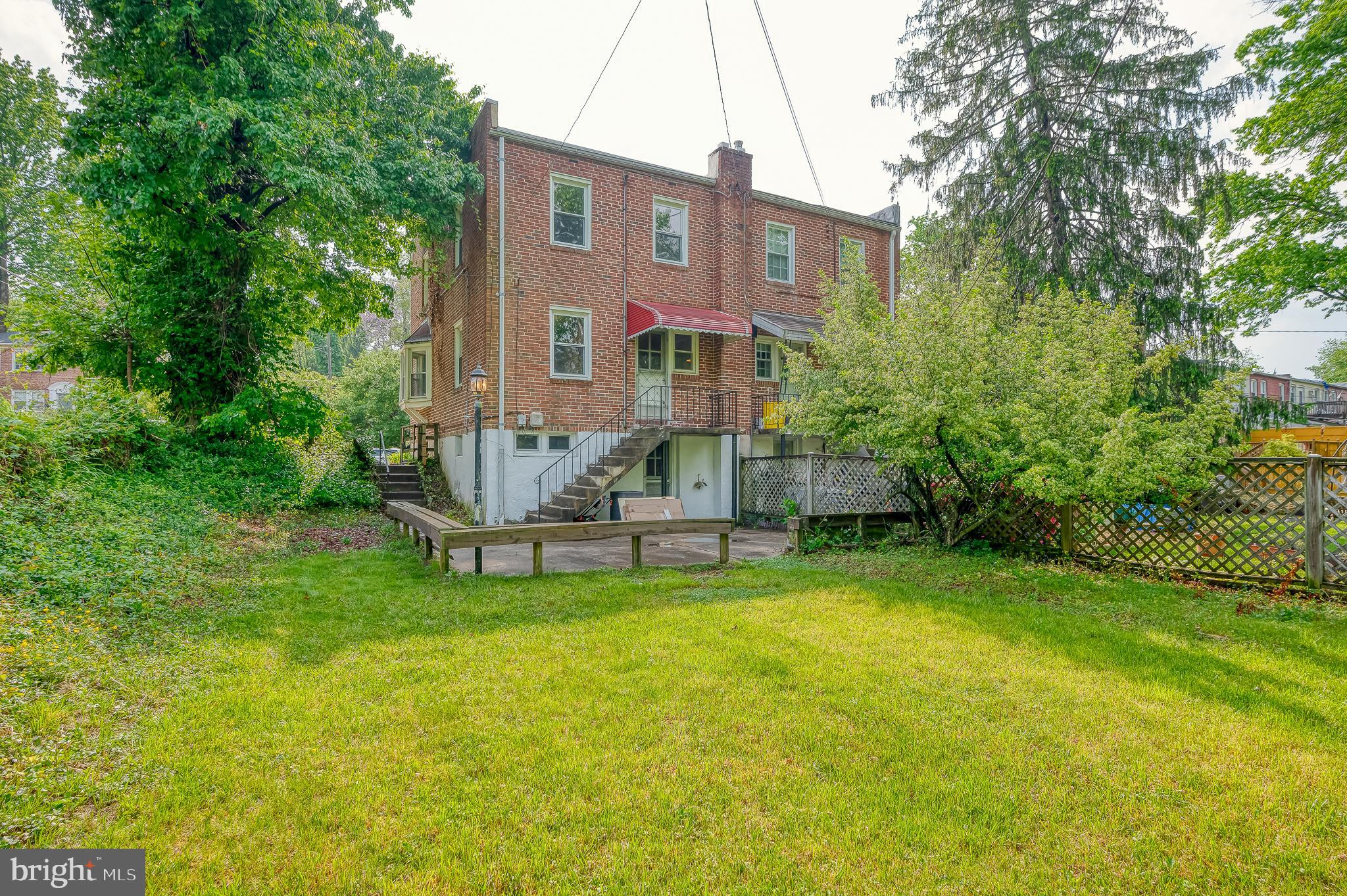 MOUNT WASHINGTON - Residential