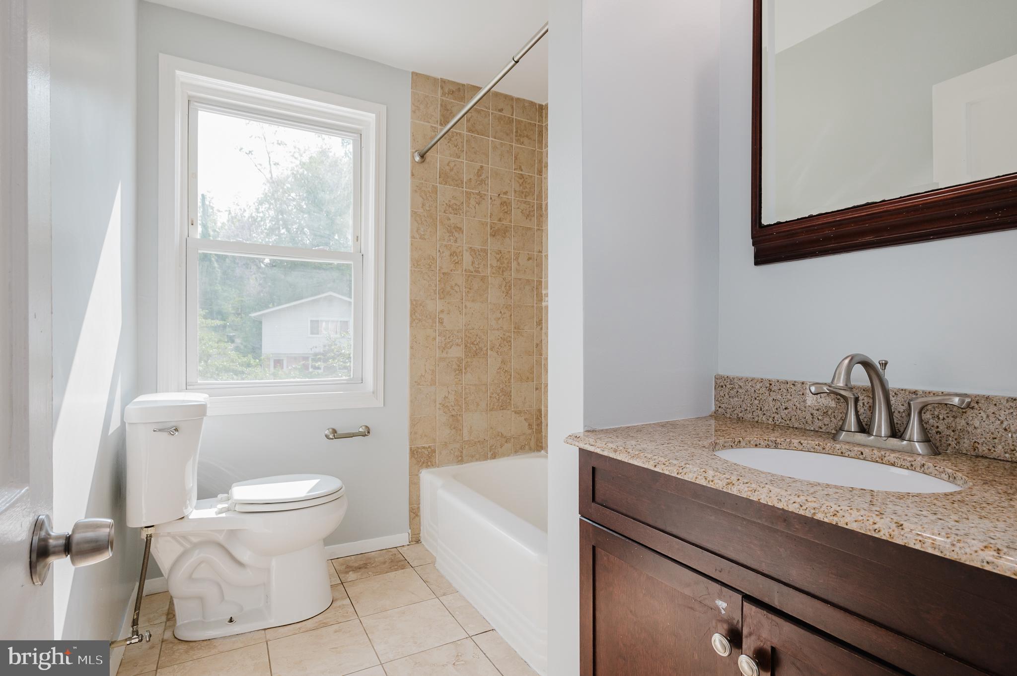 MOUNT WASHINGTON - Residential