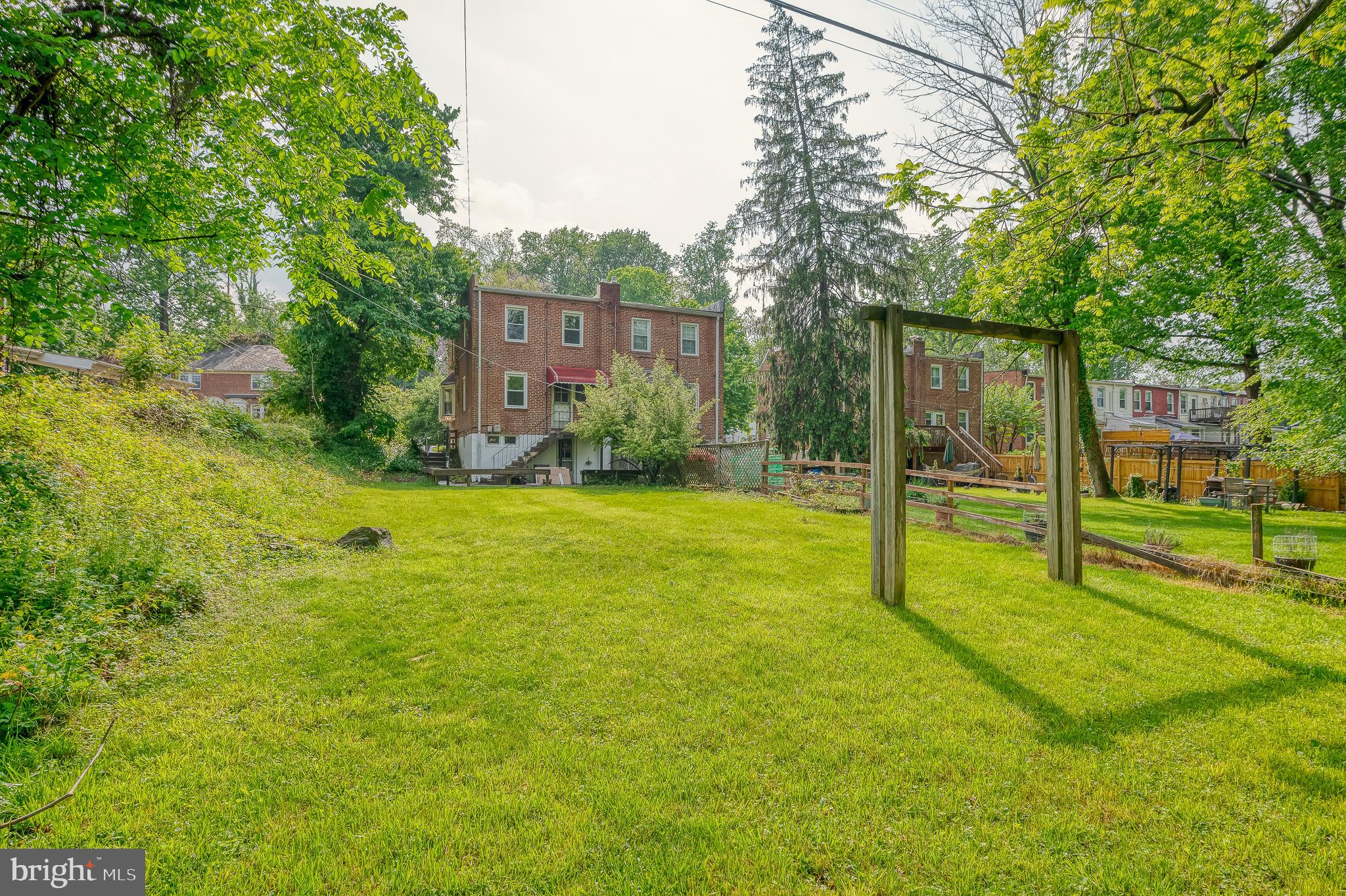 MOUNT WASHINGTON - Residential
