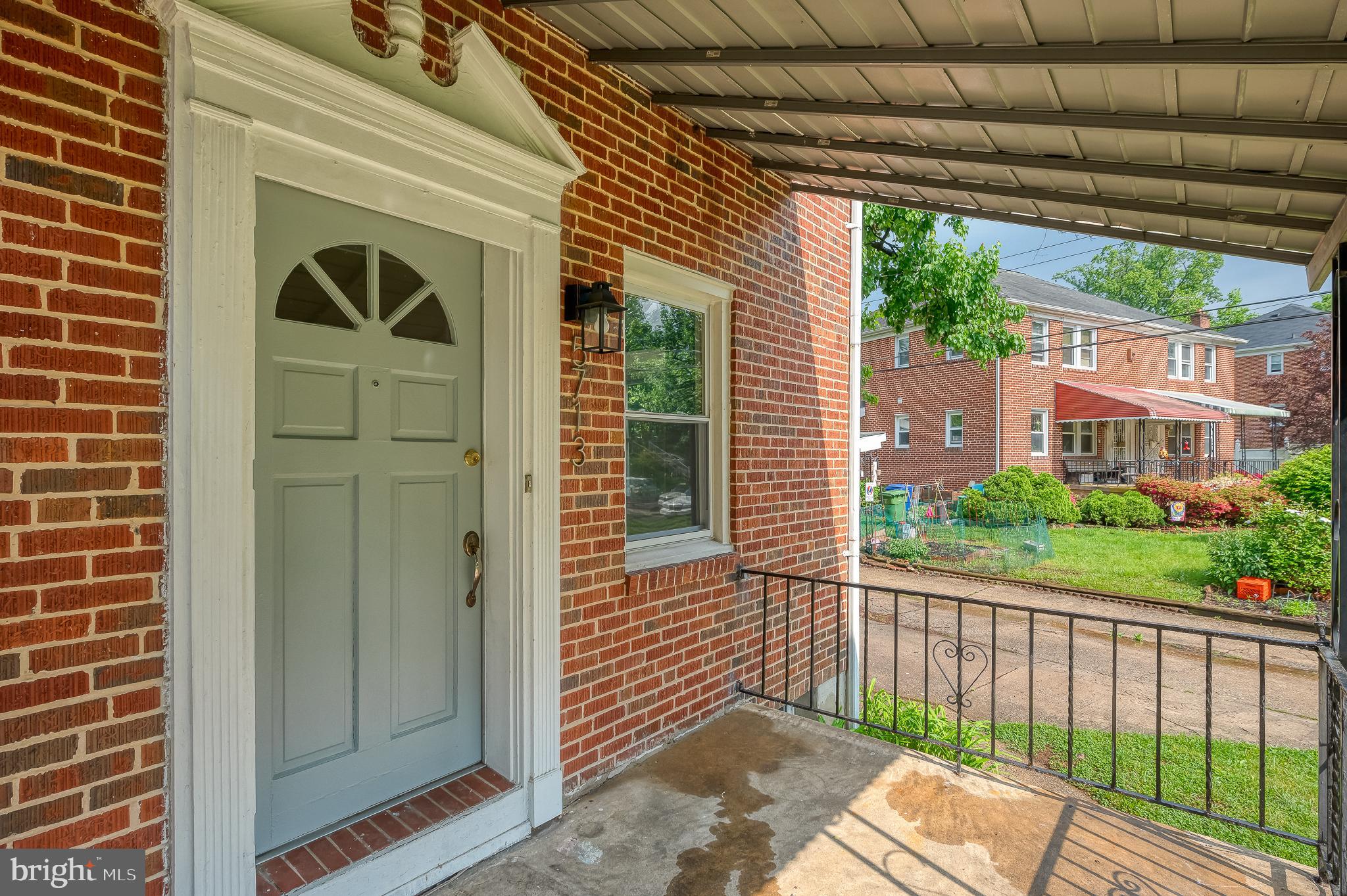 MOUNT WASHINGTON - Residential