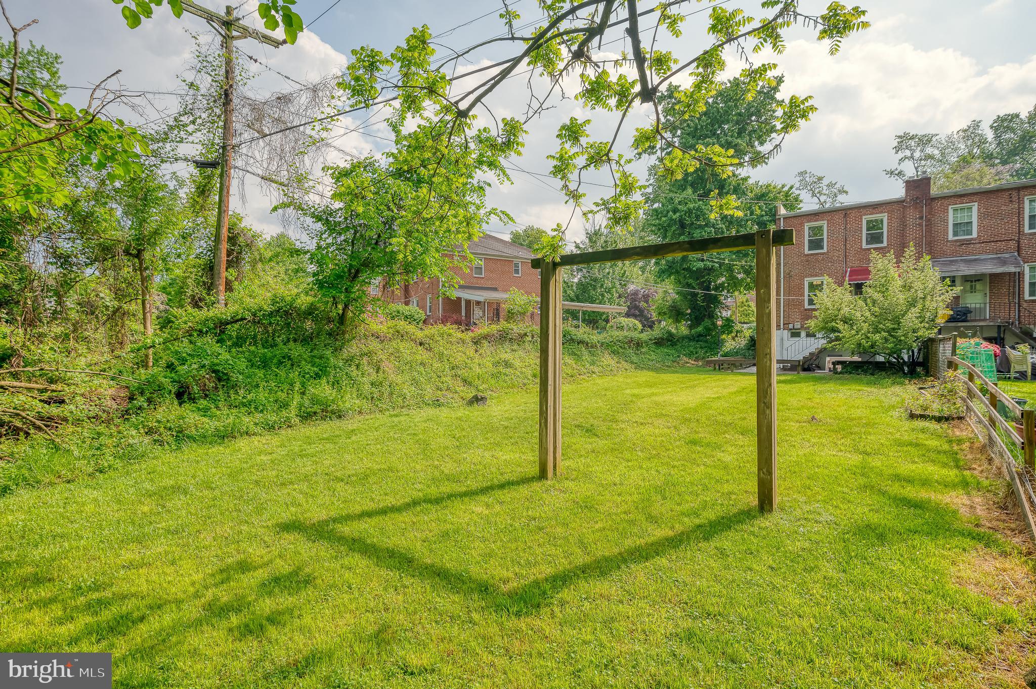 MOUNT WASHINGTON - Residential