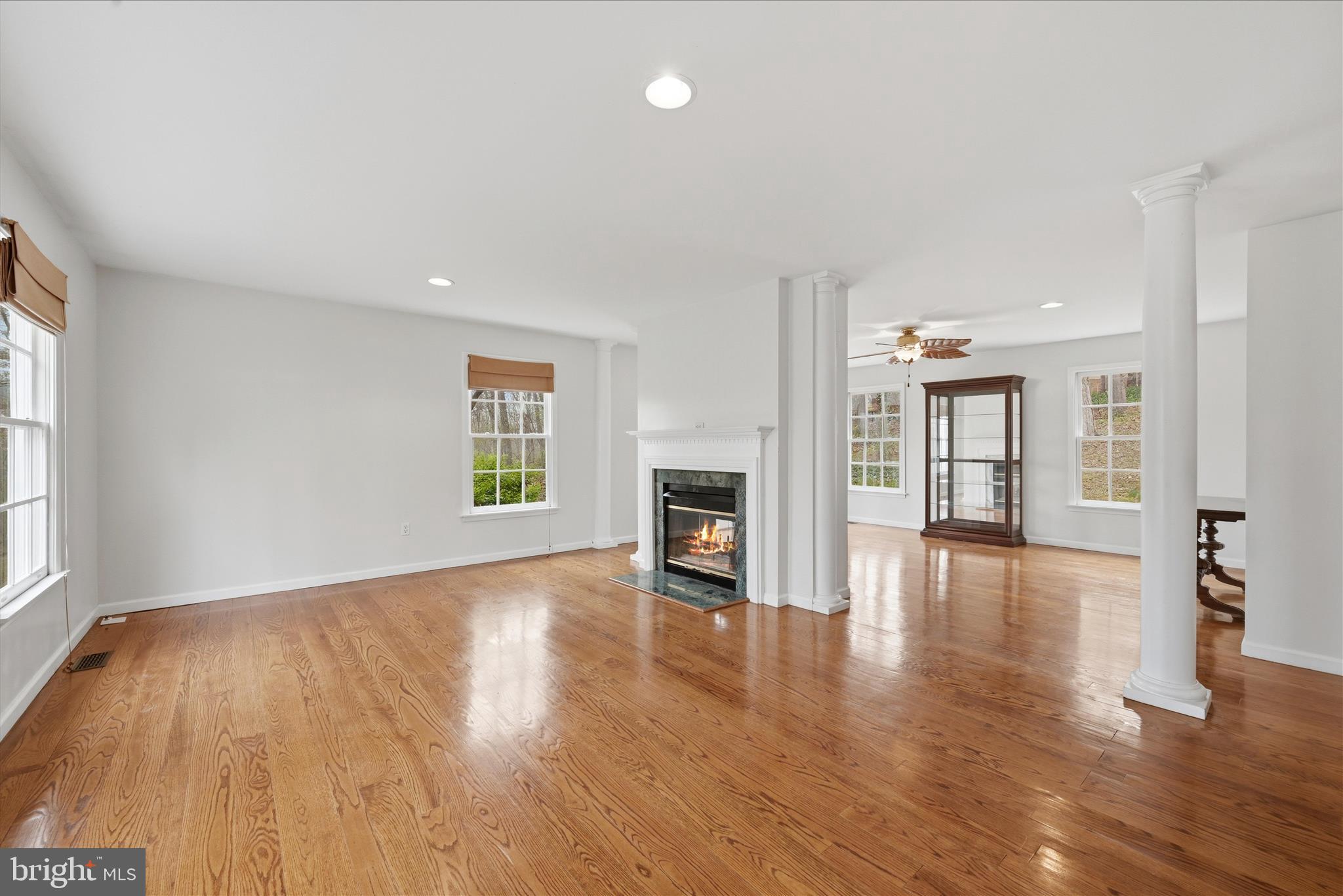BROOKNEILL - Residential