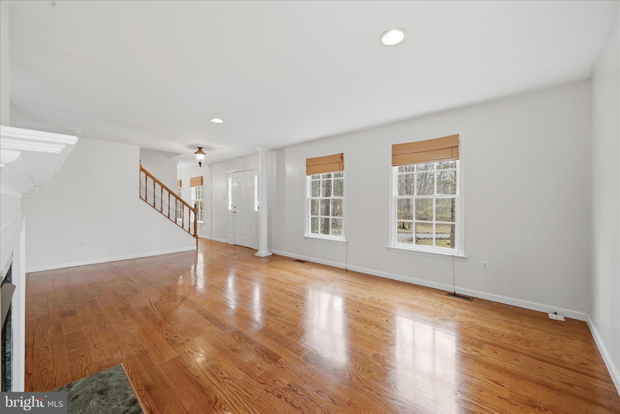 BROOKNEILL - Residential