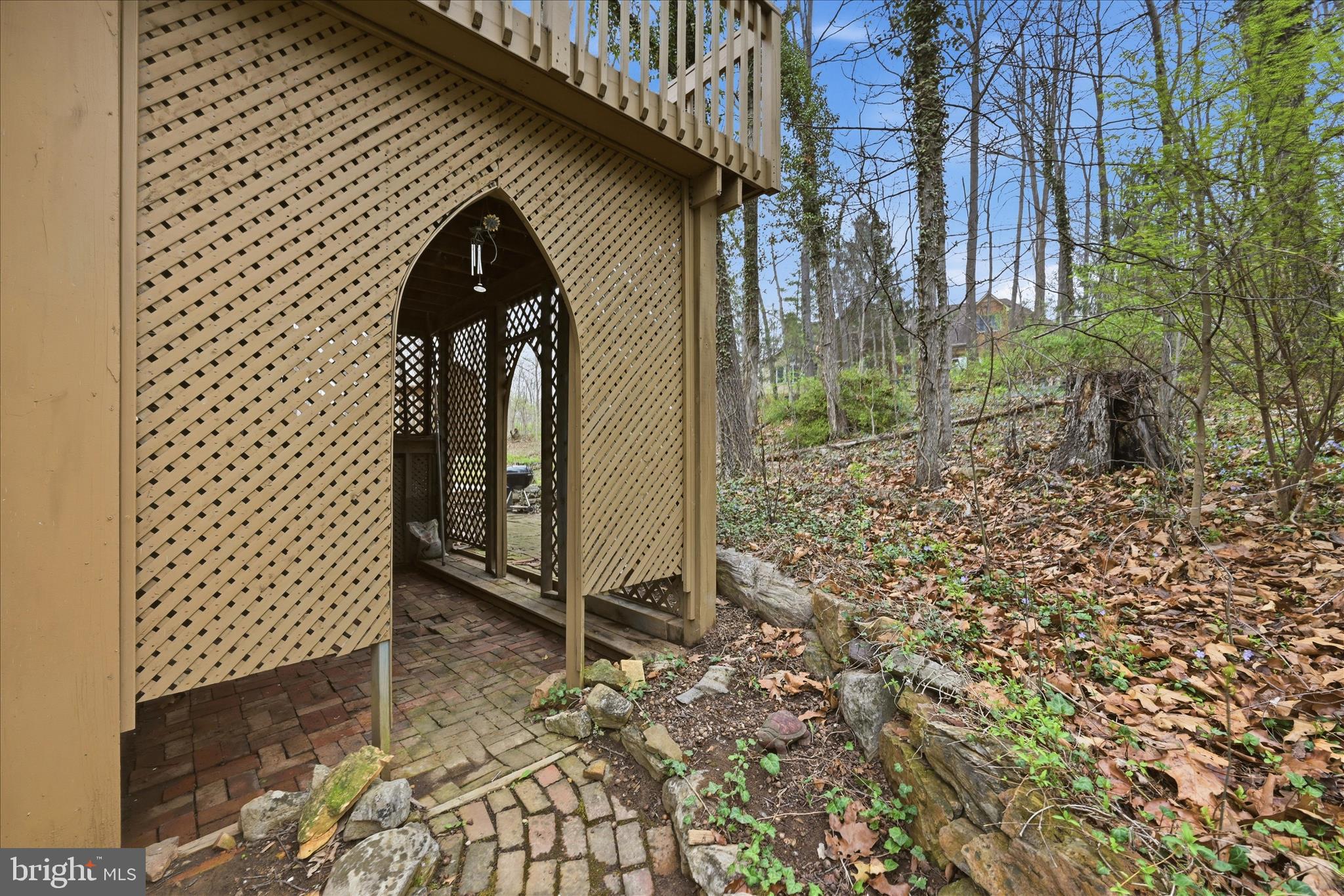 BROOKNEILL - Residential