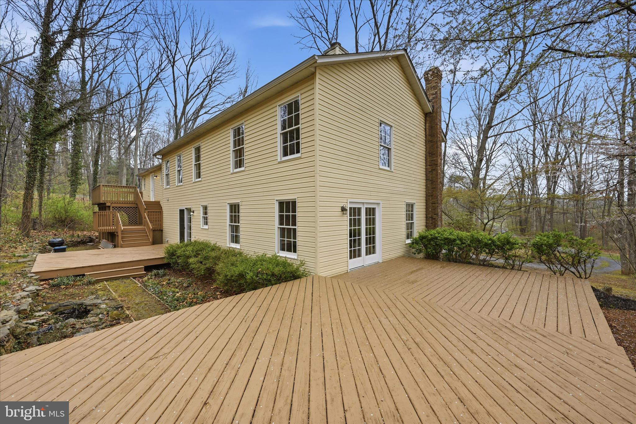 BROOKNEILL - Residential
