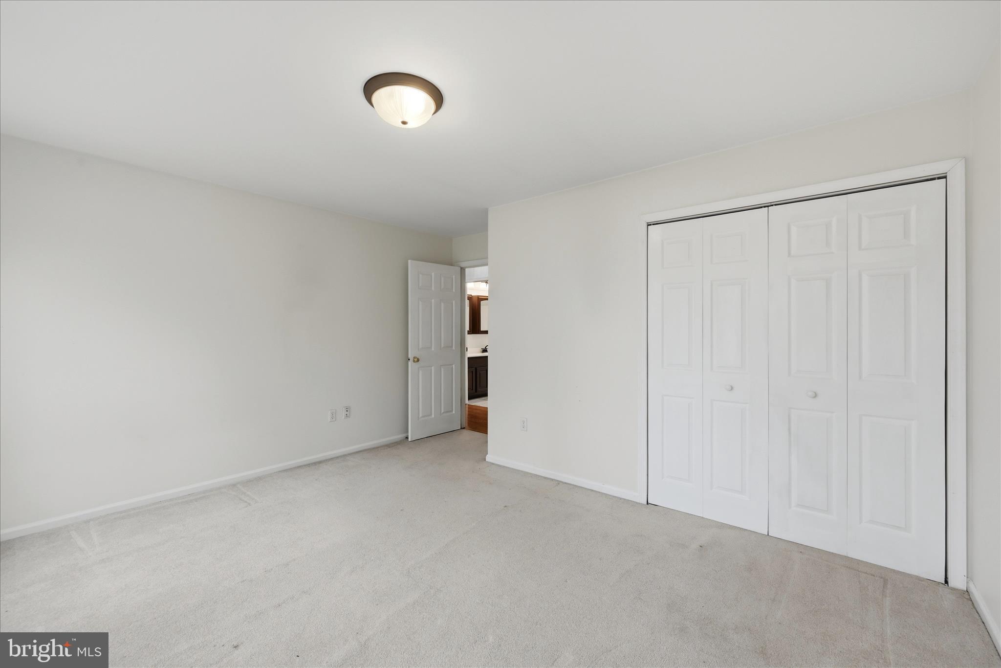 BROOKNEILL - Residential