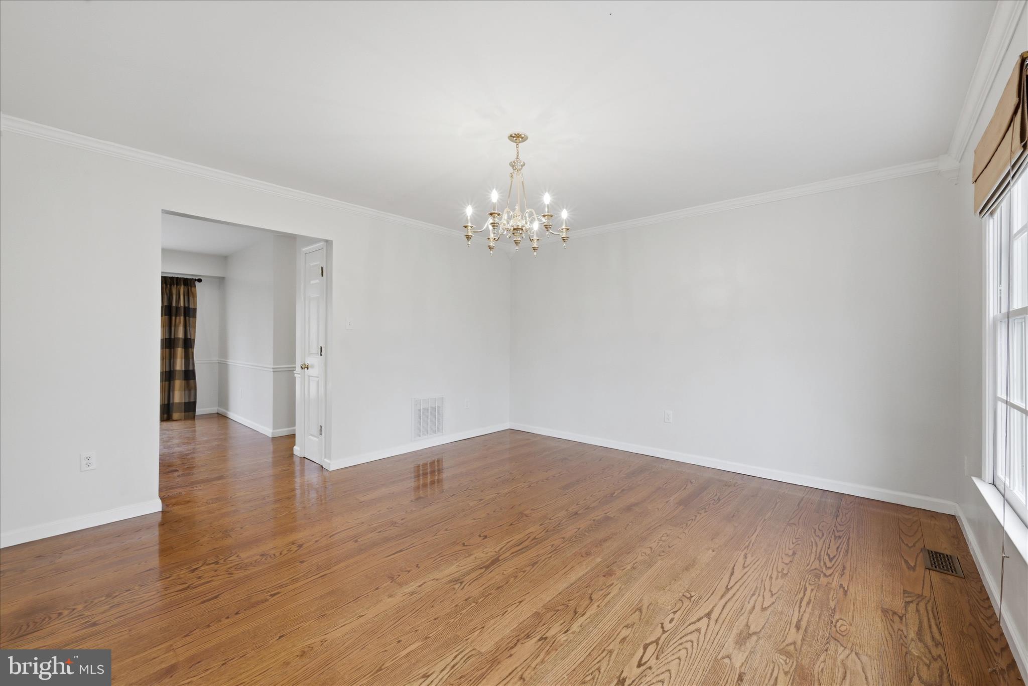 BROOKNEILL - Residential
