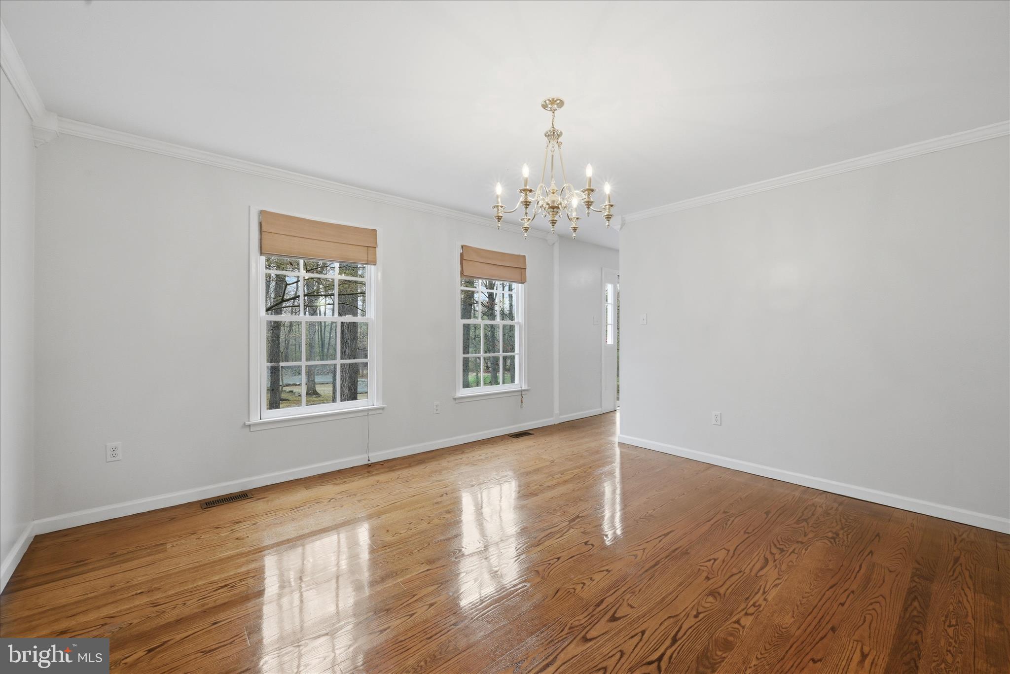 BROOKNEILL - Residential