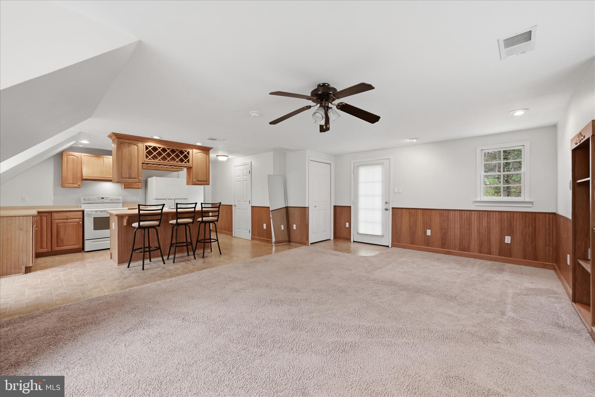 BROOKNEILL - Residential
