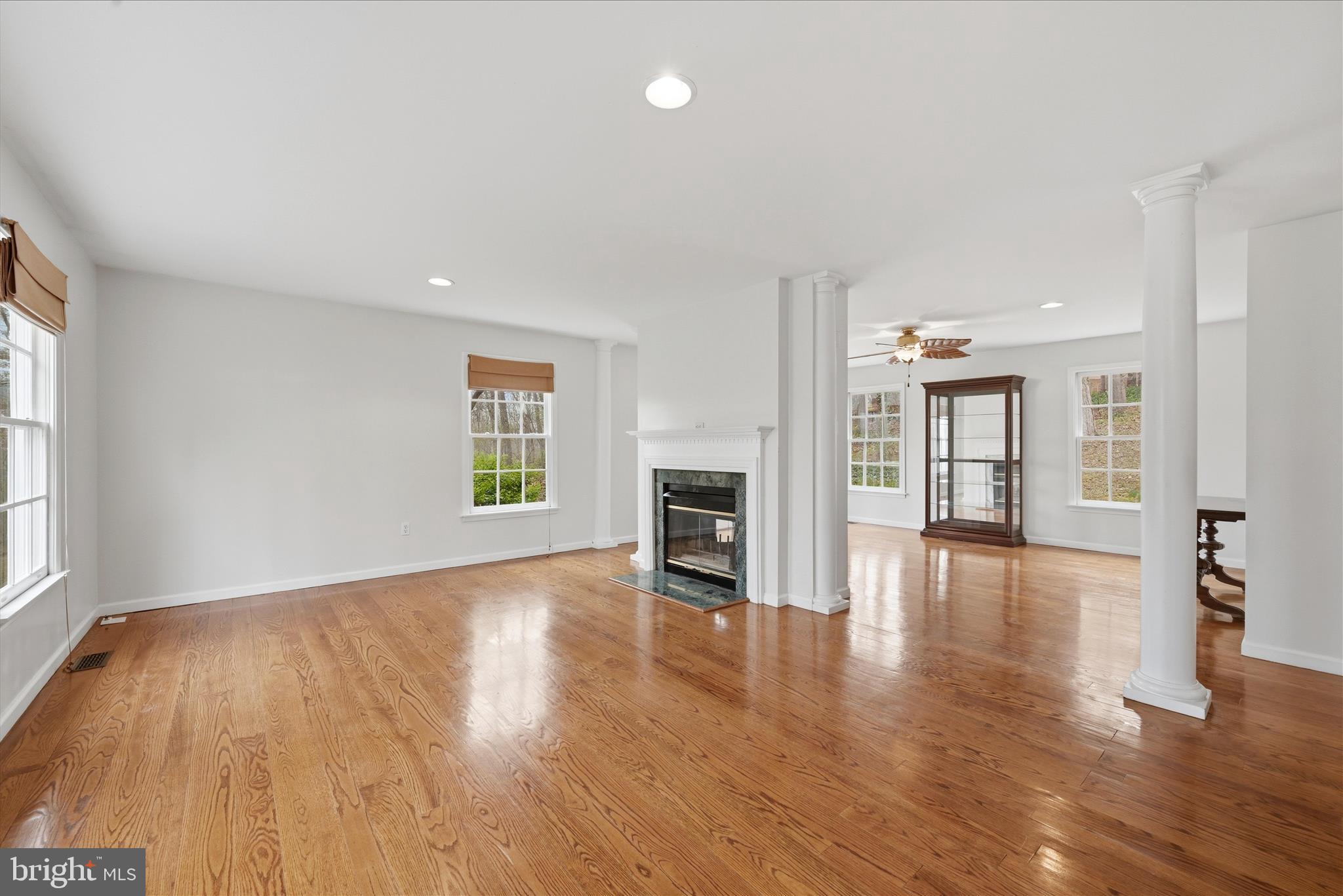 BROOKNEILL - Residential