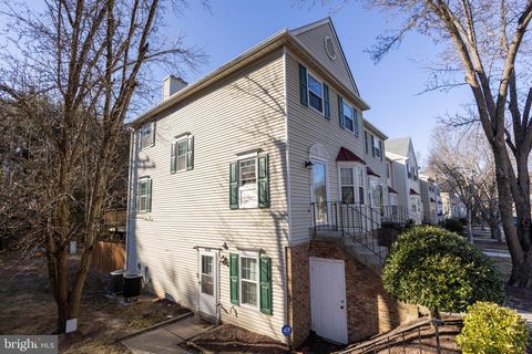 16326 TACONIC CIRCLE DUMFRIES VA 22025