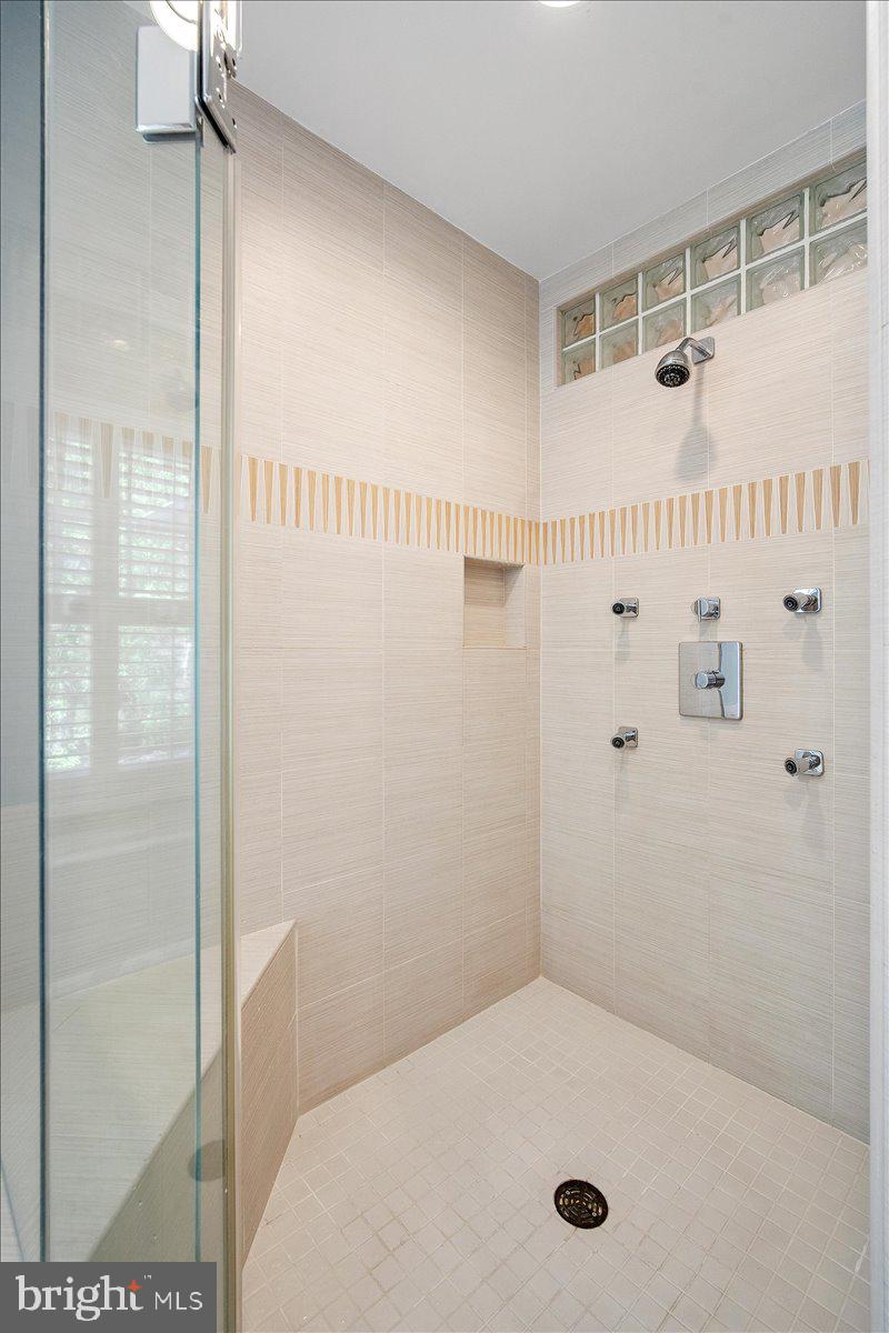 CABIN JOHN - Residential