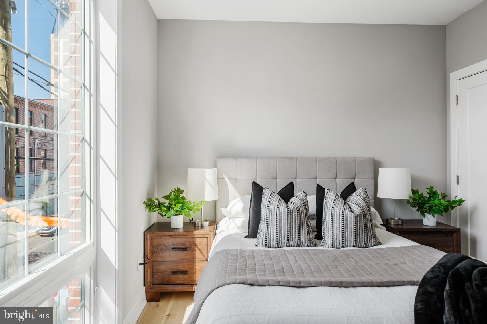 NORRIS SQUARE - Residential Lease