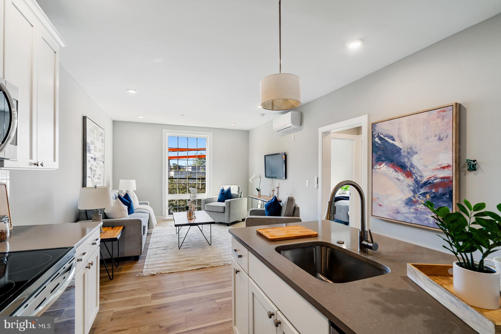 NORRIS SQUARE - Residential Lease