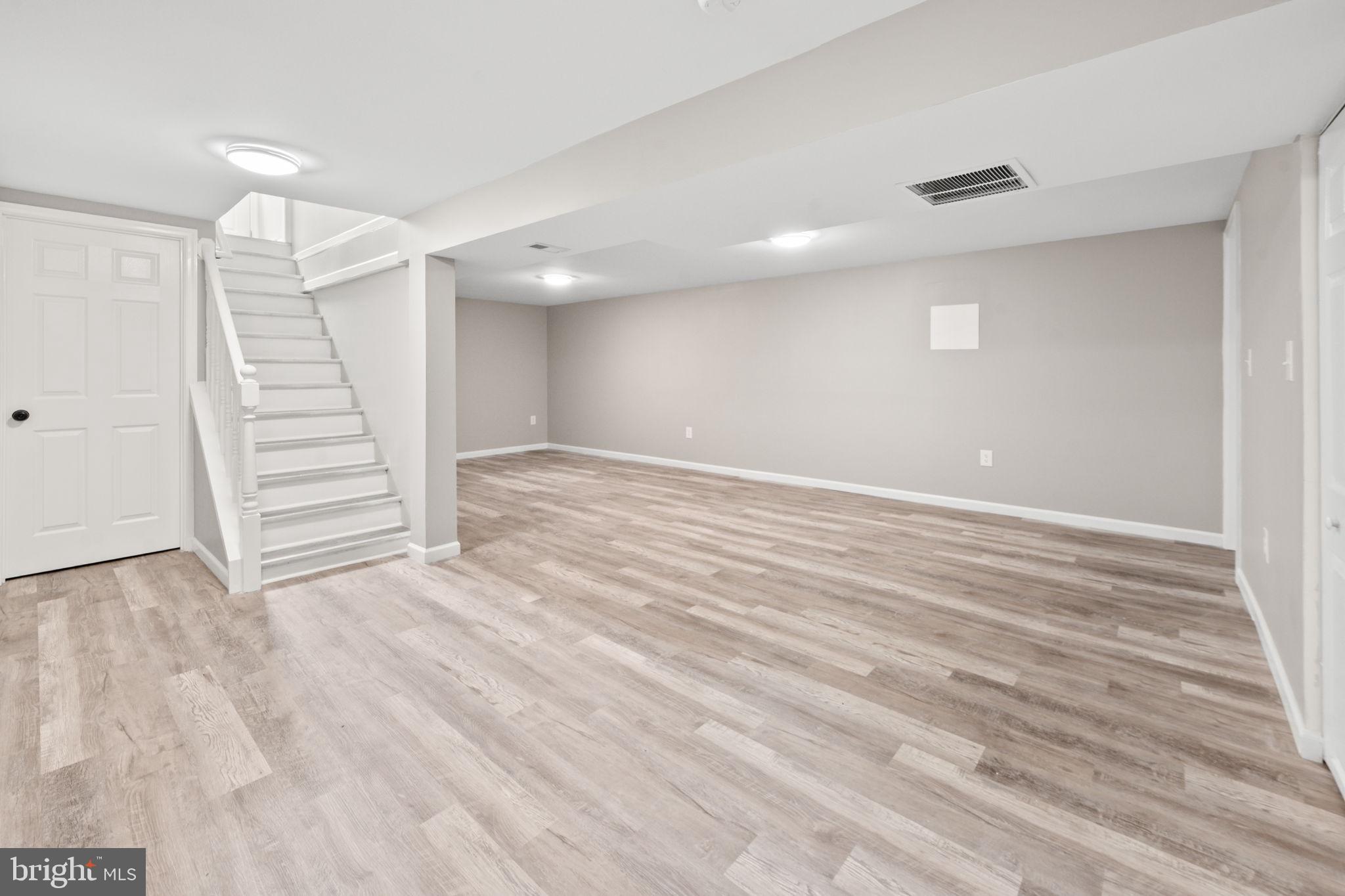 LINTHICUM HEIGHTS - Residential