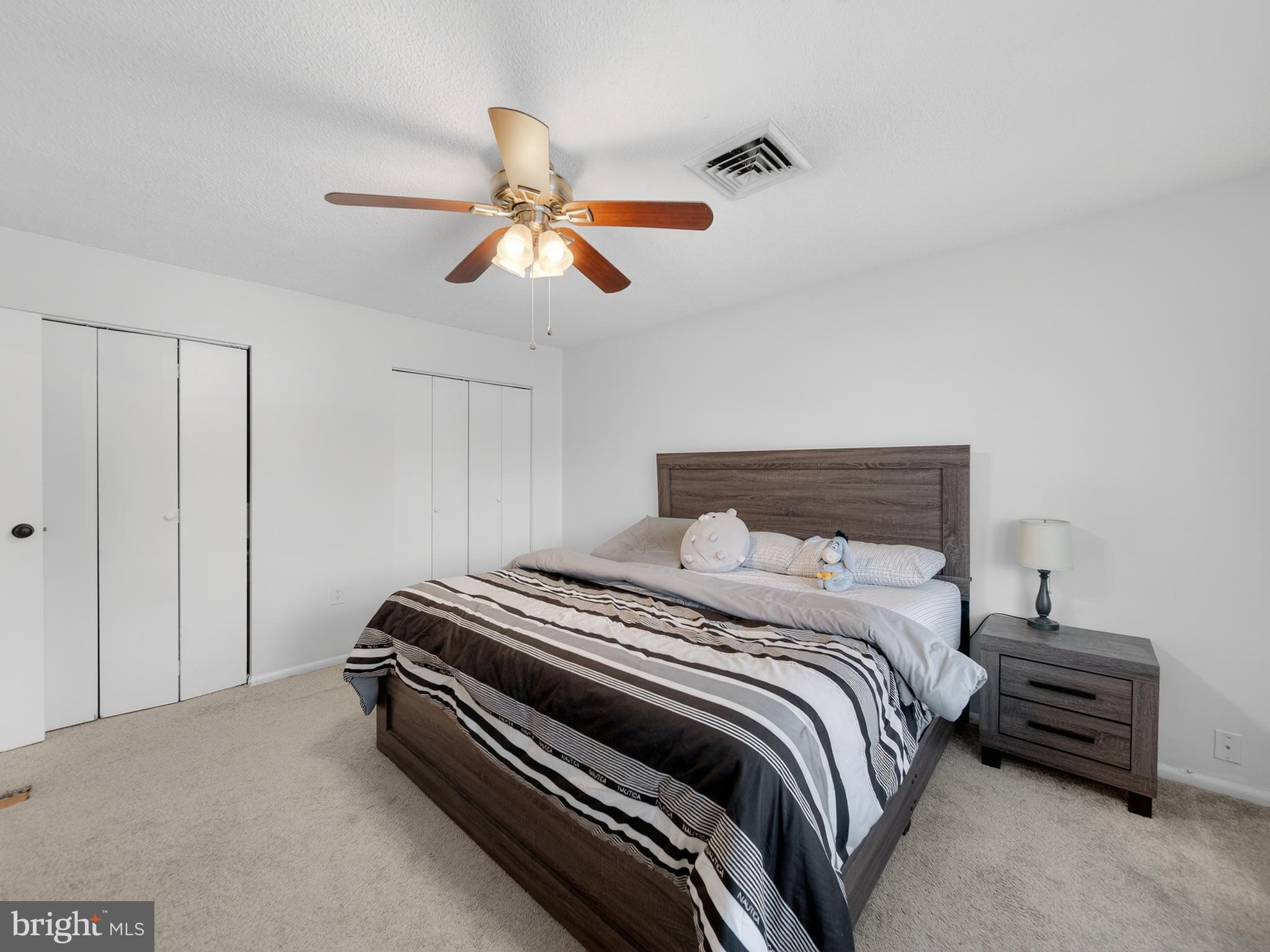 HOLLY PARK - Residential