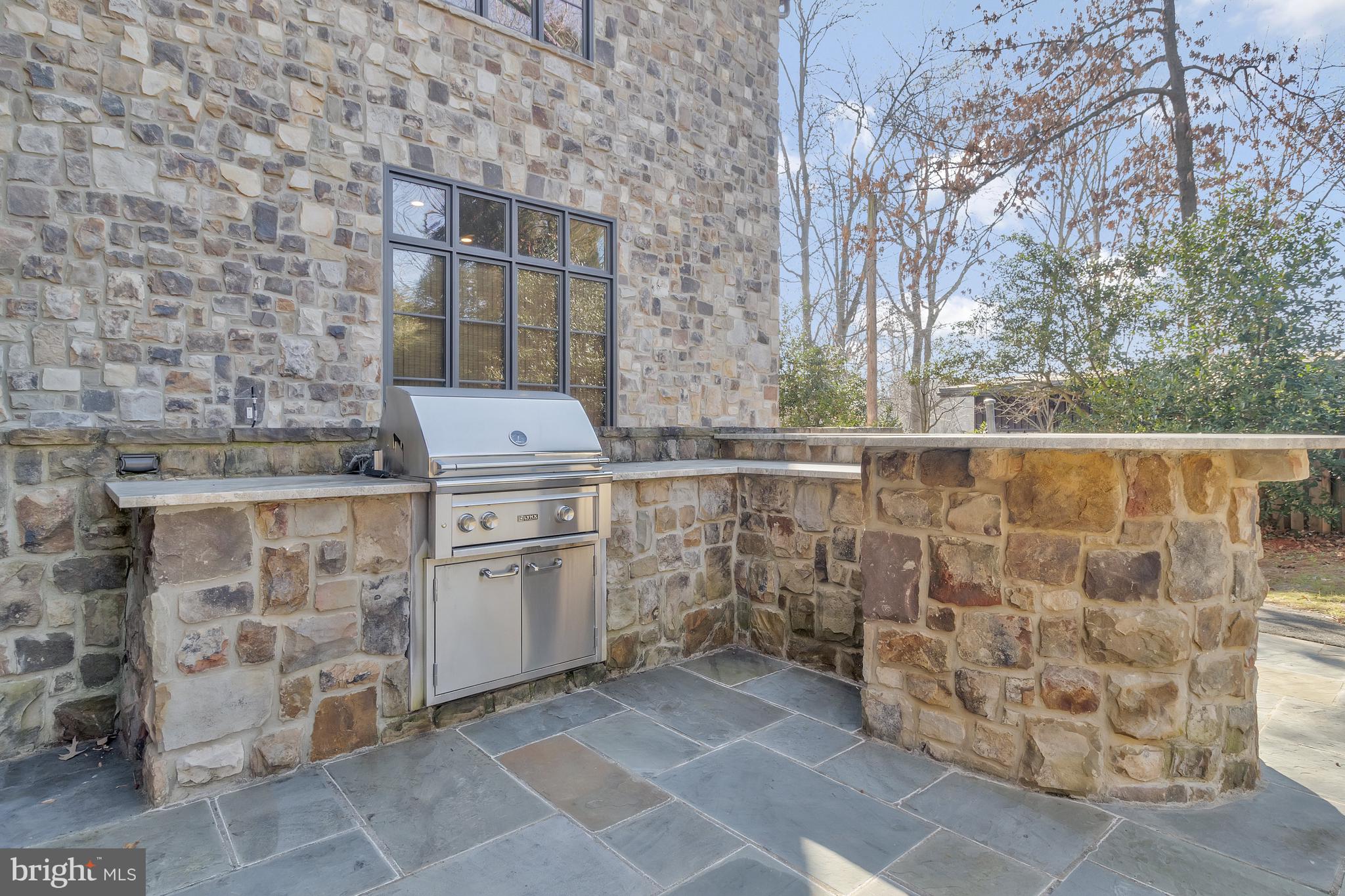 BANNOCKBURN HEIGHTS - Residential