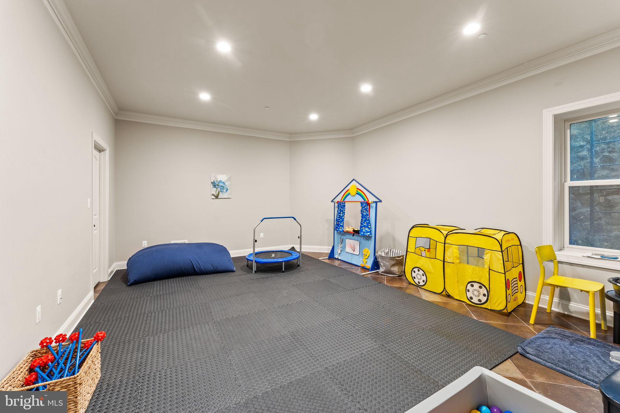 BANNOCKBURN HEIGHTS - Residential